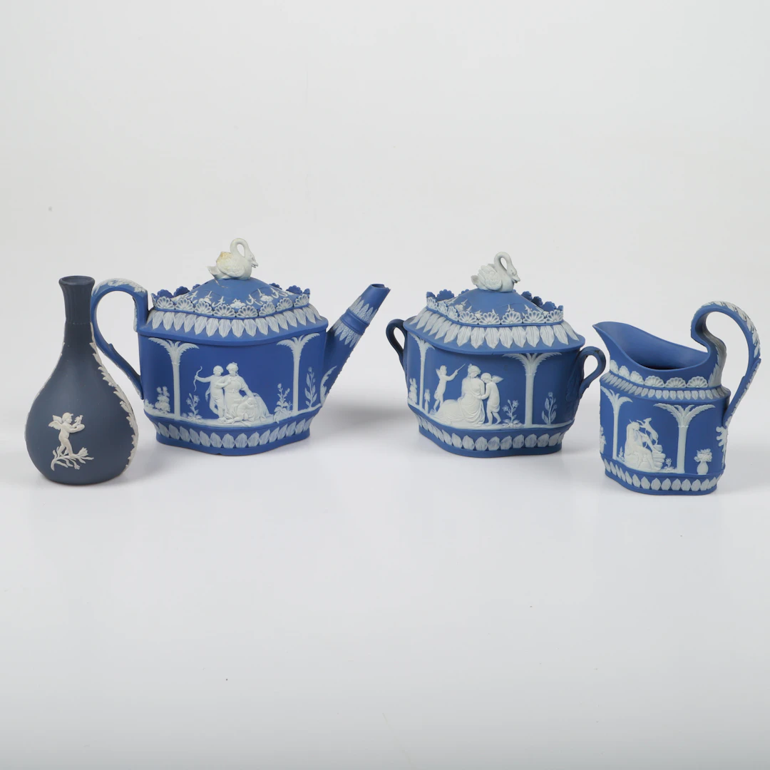 SERVISDELAR, 4 stycken, porslin, Wedgwood, England.