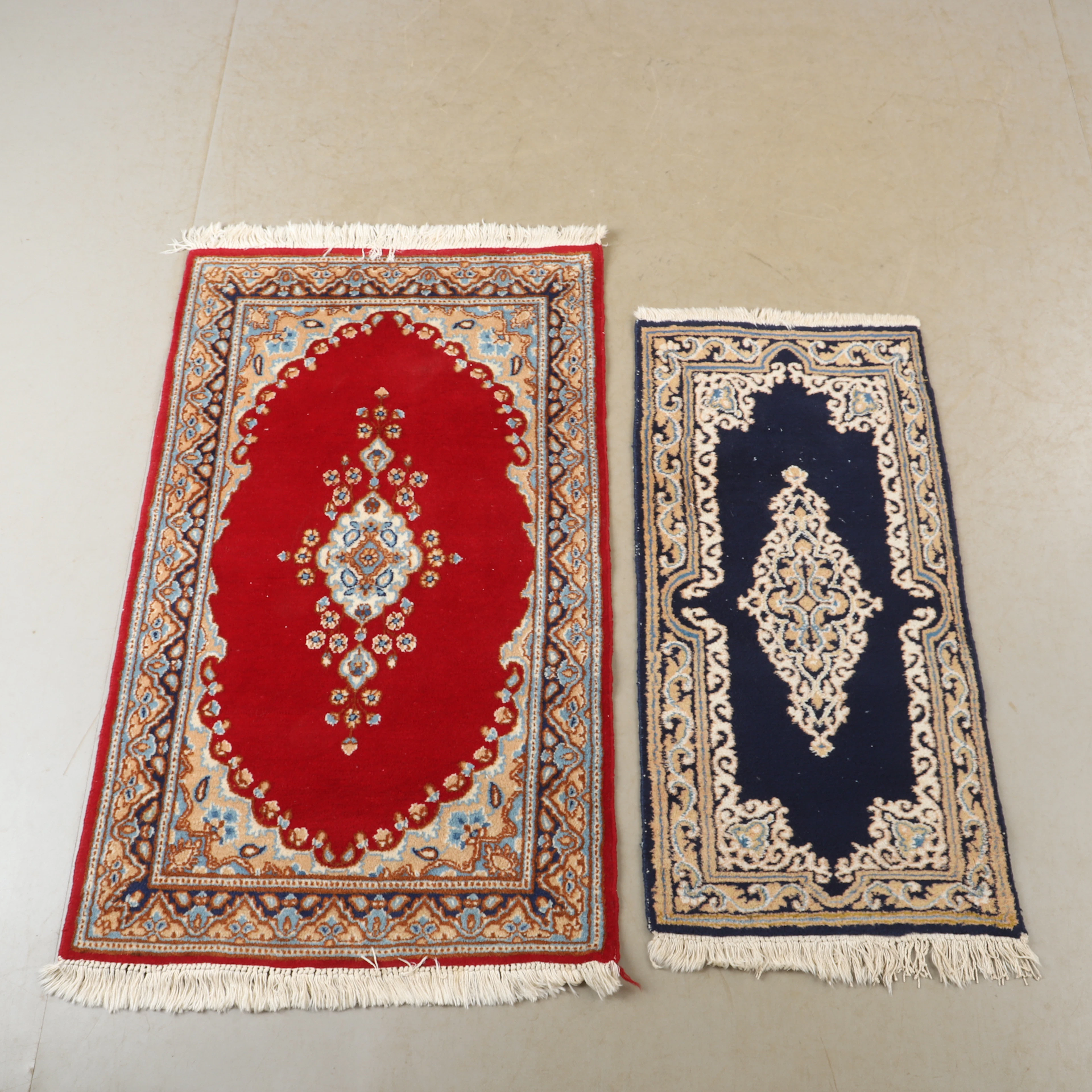 MATTOR, 2 stycken, orientaliska.