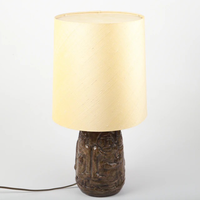 ÅKE HOLM. Bordslampa, keramik, signerad.