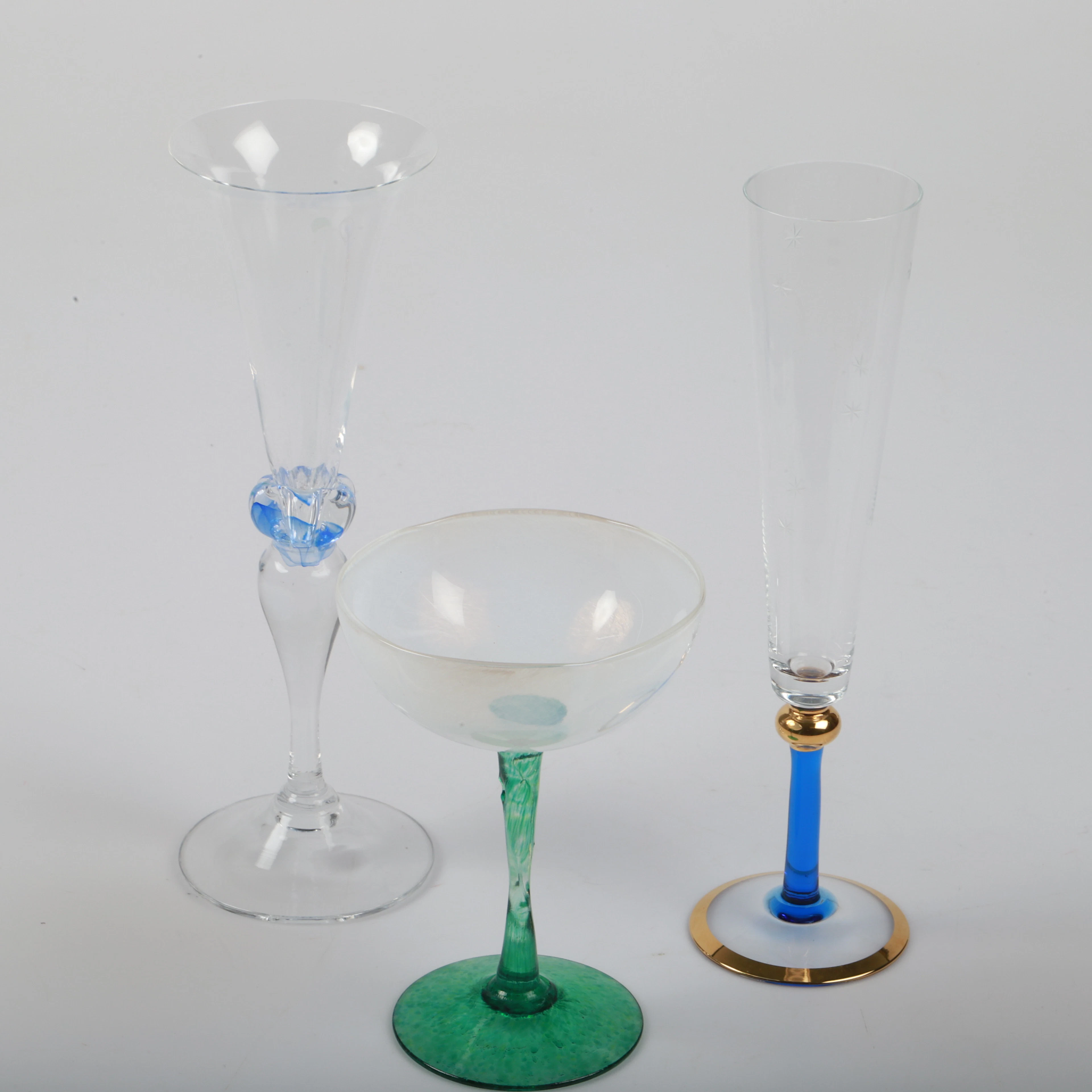 CHAMPAGNEGLAS SAMT COCKTAILGLAS, 3 stycken, Erika Lagerbielke, Orrefors