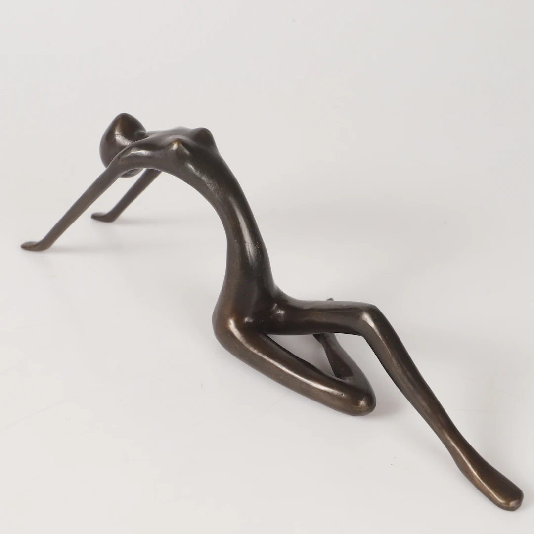 SKULPTUR, abstrakt kvinnostudie, brons.