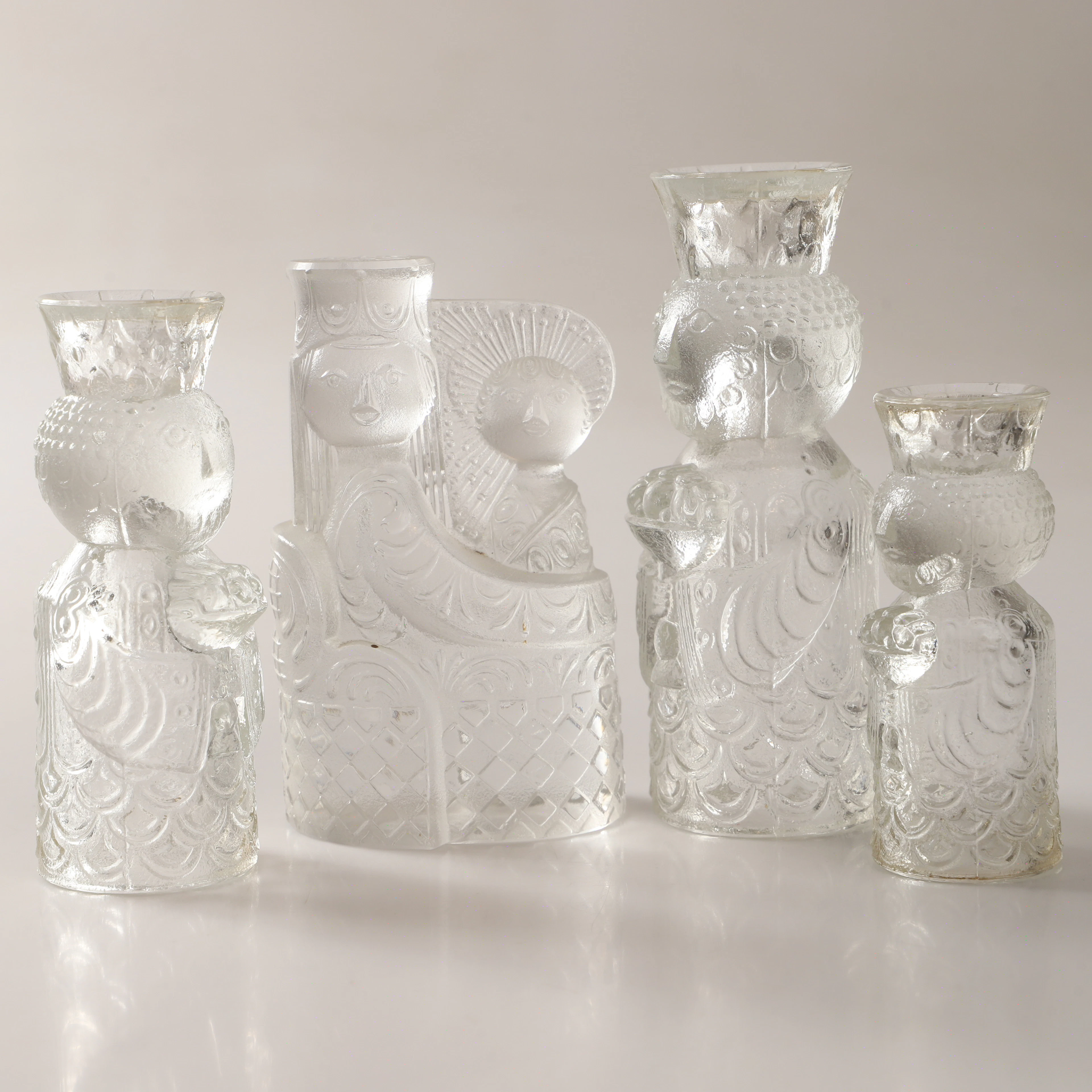 BJÖRN WIINBLAD. Figurin och ljusstakar, 4 stycken, Jungfru Maria/3