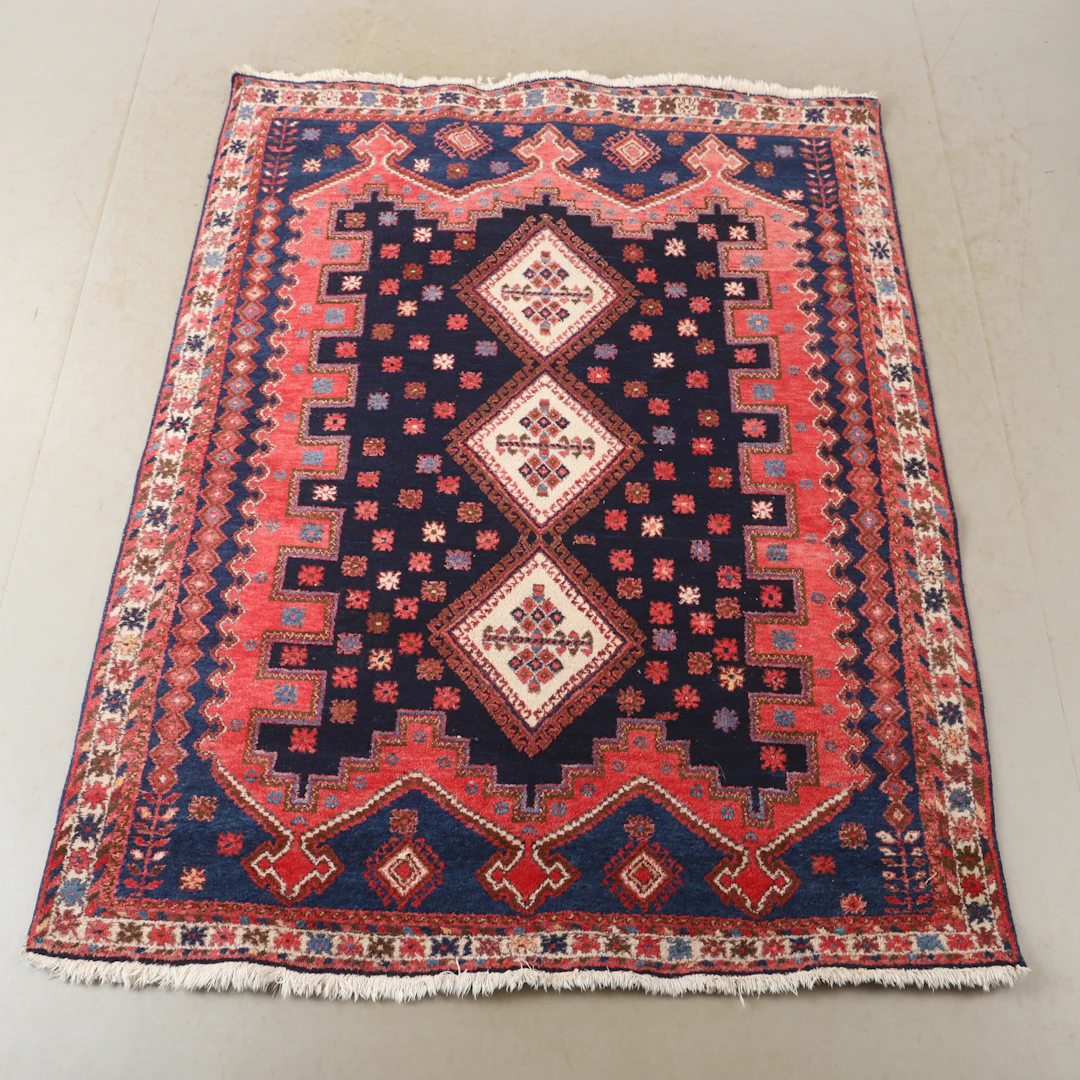 MATTA, orientalisk, 212 x 163 cm.