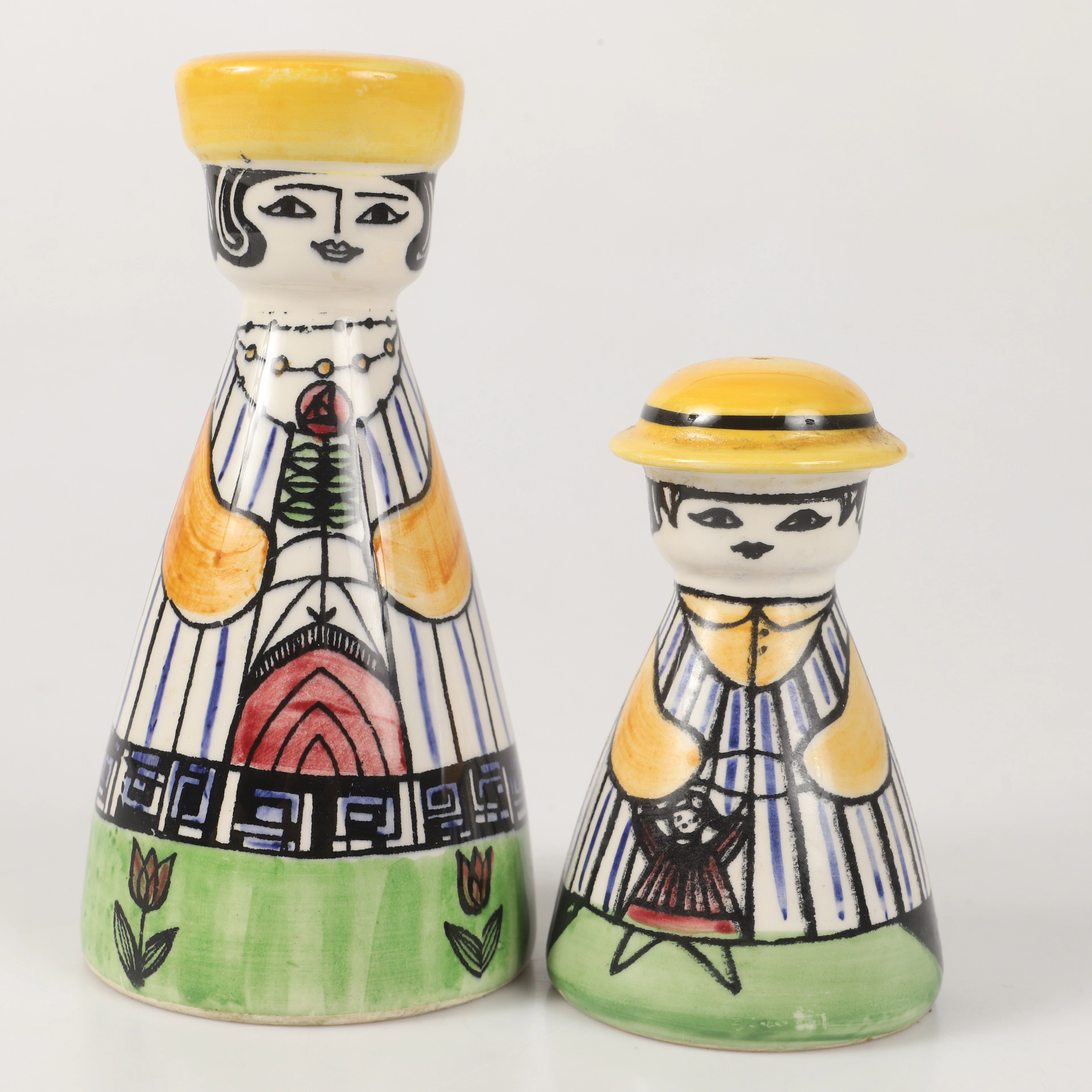 ANITA NYLUND. Ströare, 2 stycken, "Familjen Pepparsson", flintgods