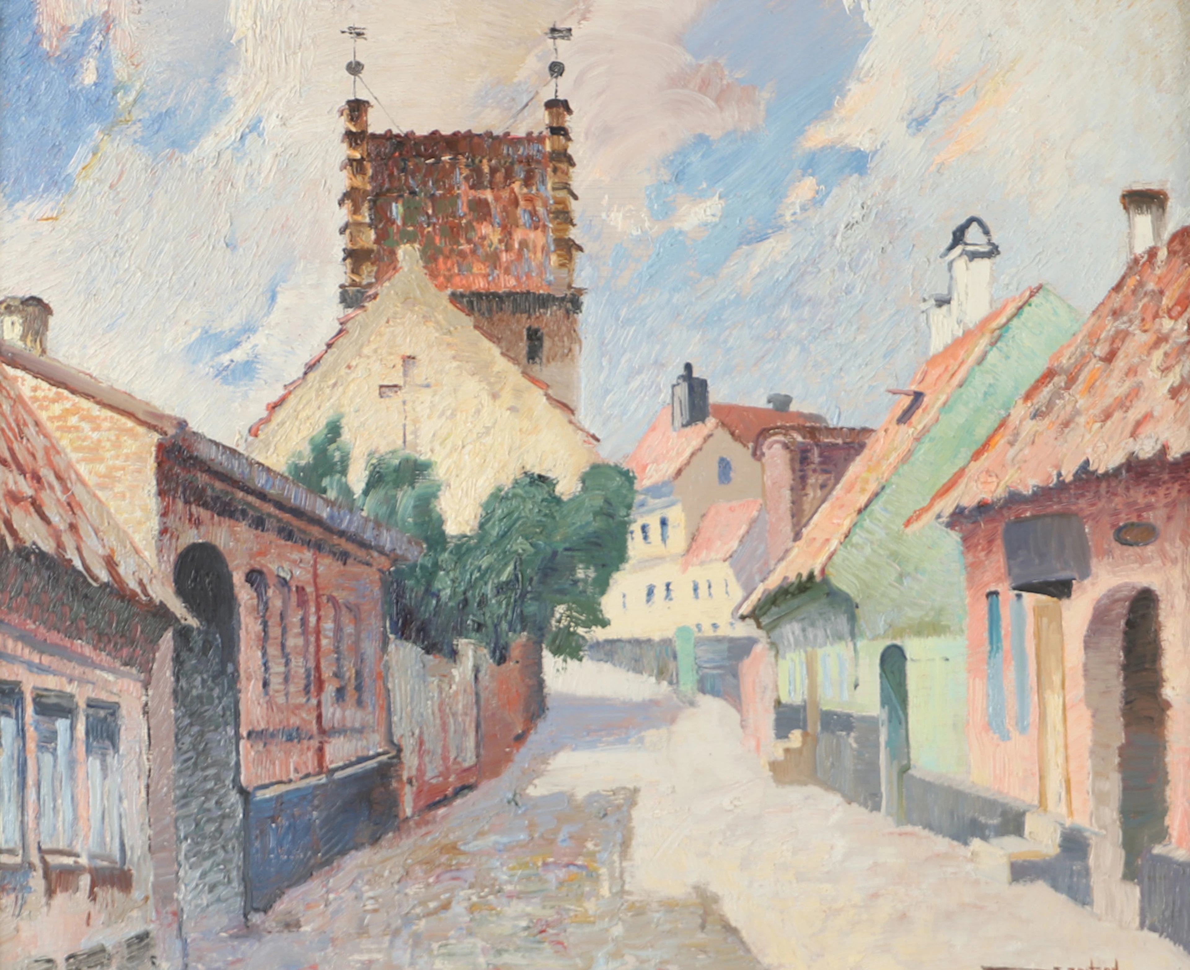 OIDENTIFIERAD KONSTNÄR. Gatubild med kyrka, olja på pannå, otydligt signerad.