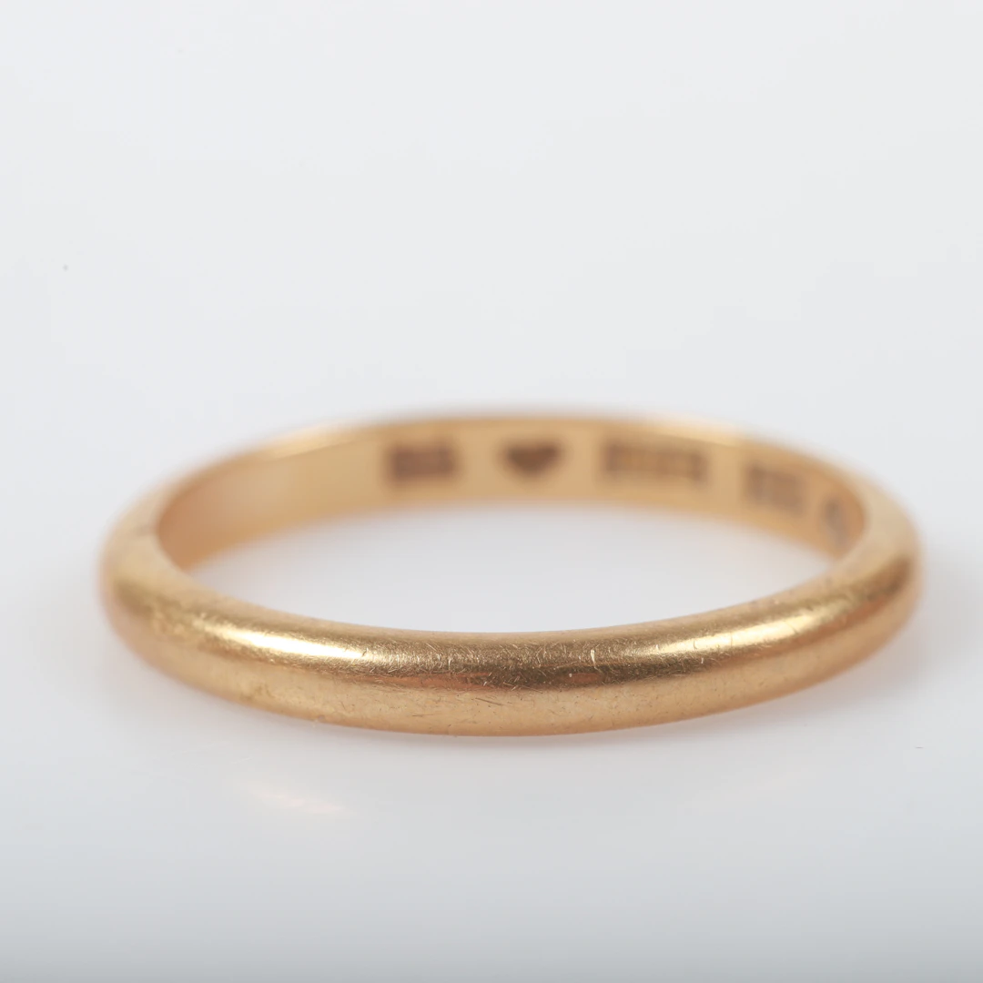 ALLIANSRING, 18 K guld.