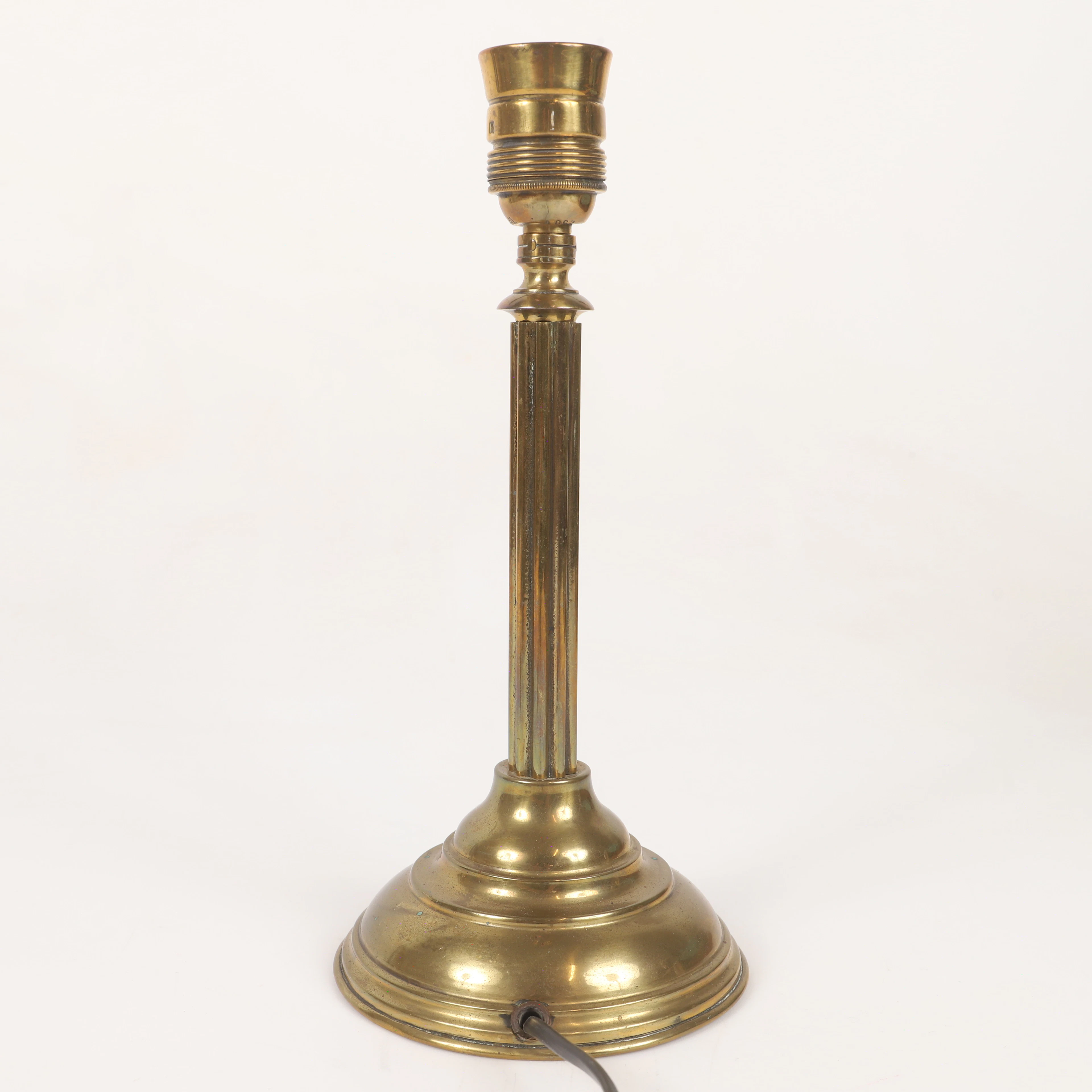 BORDSLAMPA, mässing, Zenith, 1900-talets första hälft.
