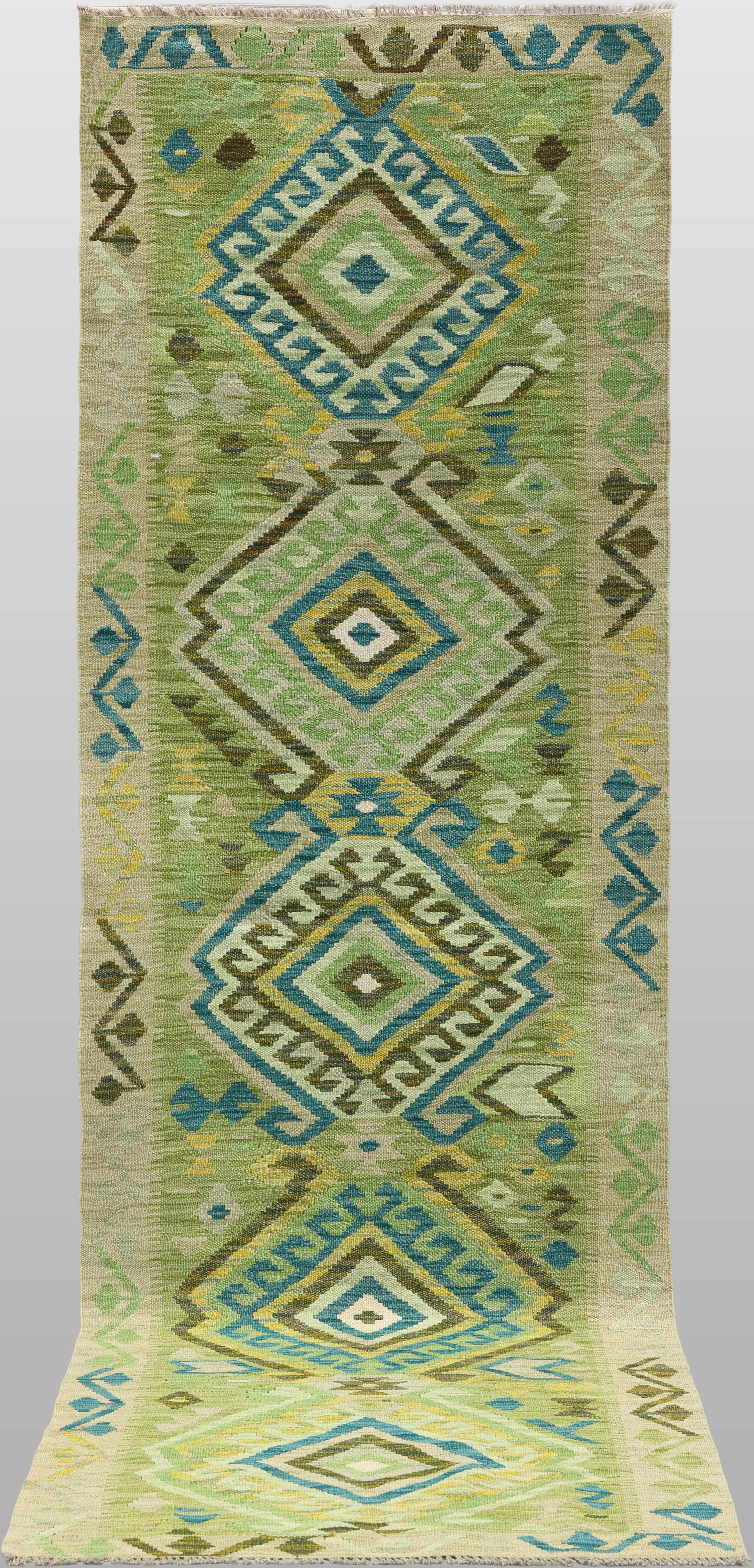 MATTA, "Kelim", galleri, 287 x 87 cm.