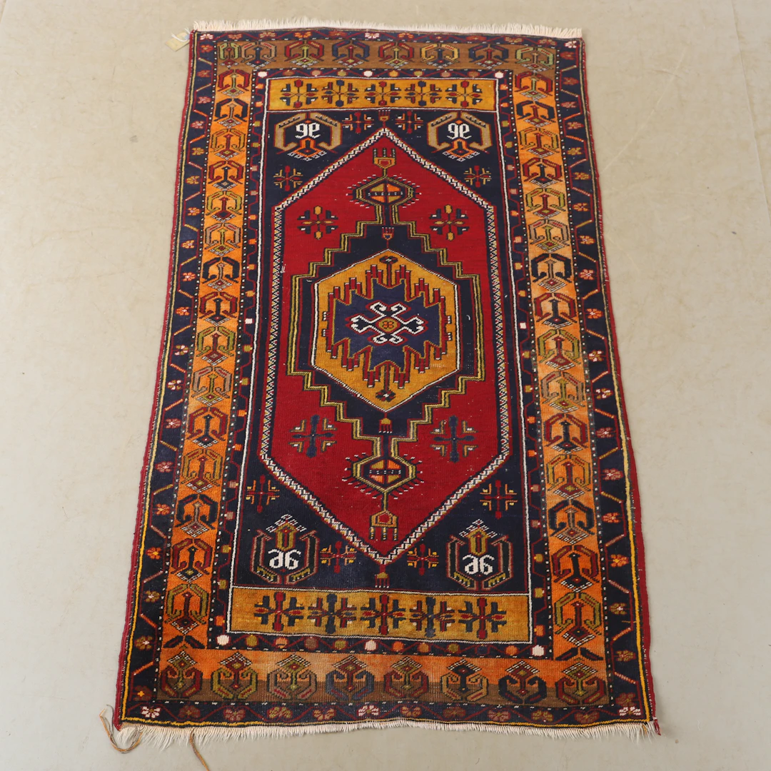 MATTA, "Yahyal", 186 x 106 cm.