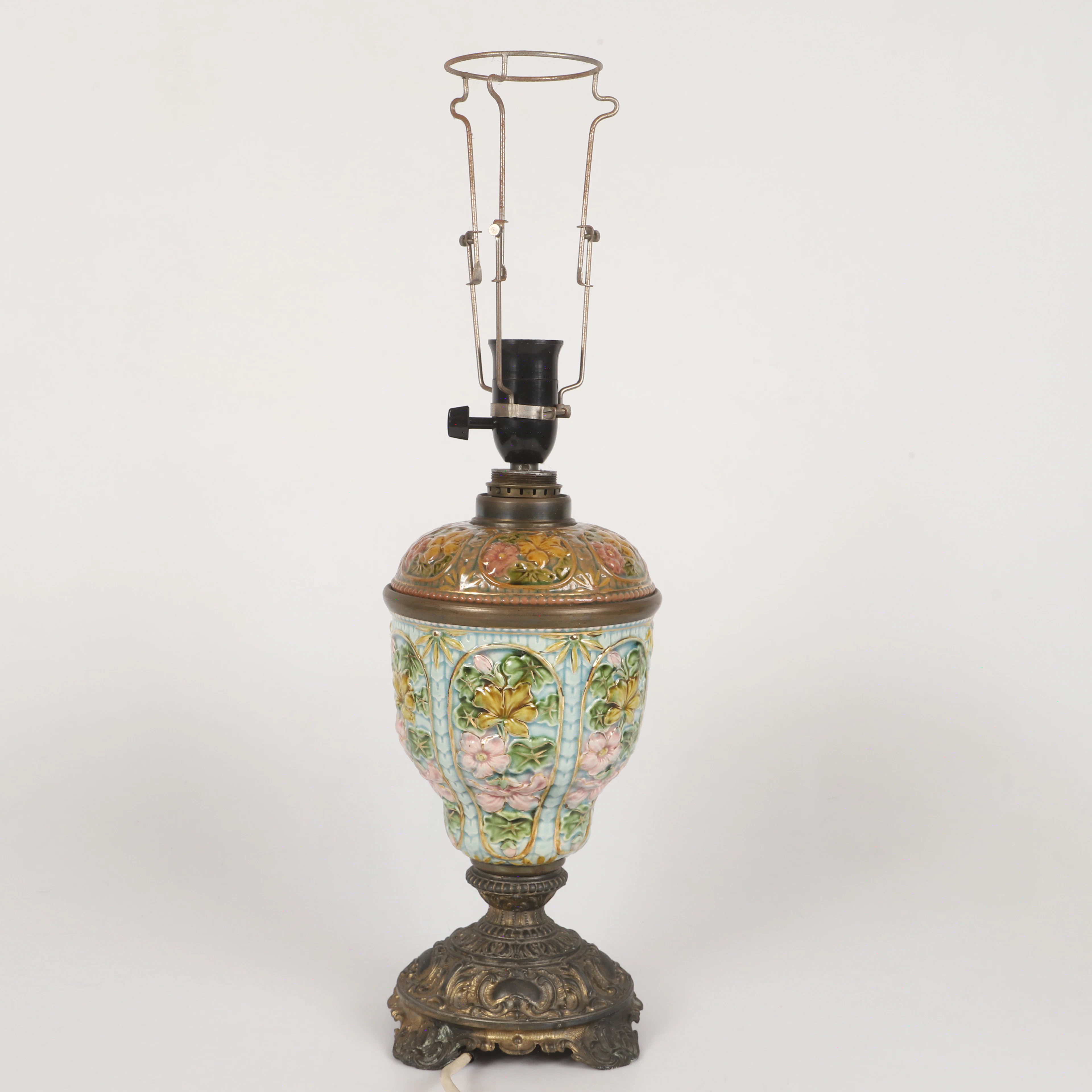 BORDSLAMPA, majolika, 1800/1900-tal.