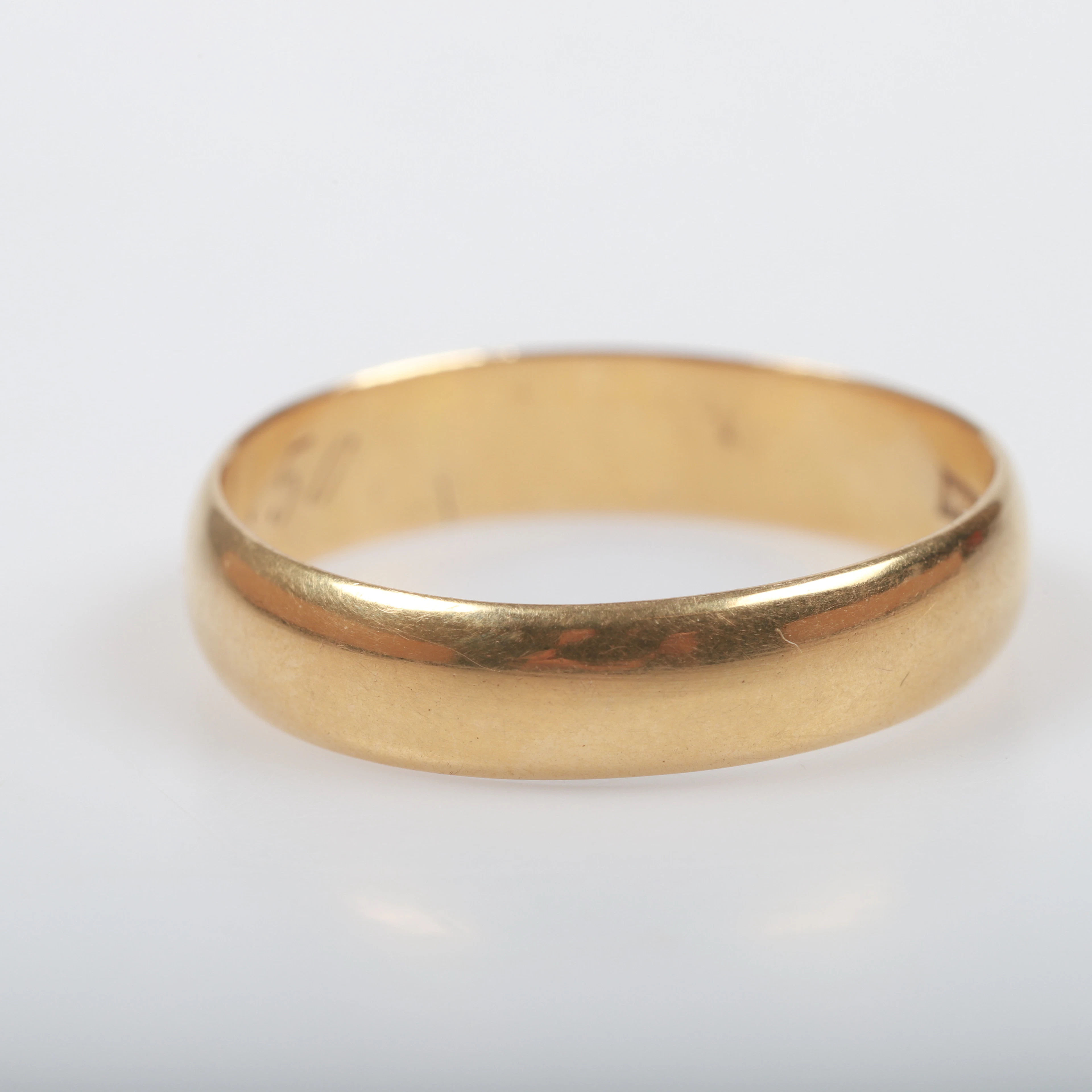 ALLIANSRING, 18 K guld.