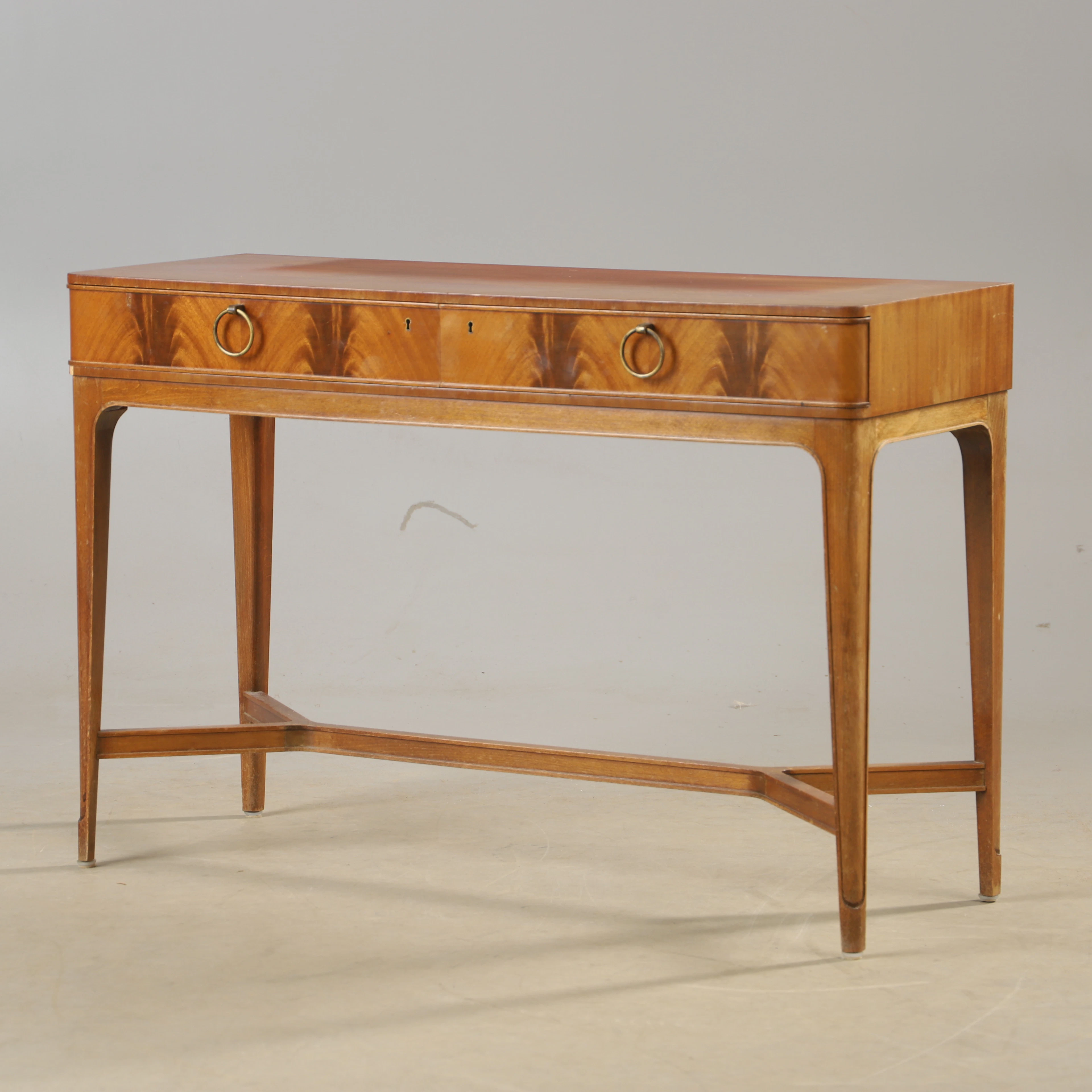 BERTIL FRIDHAGEN. Hallbyrå, mahogny och bok, Swedish modern, Bodafors