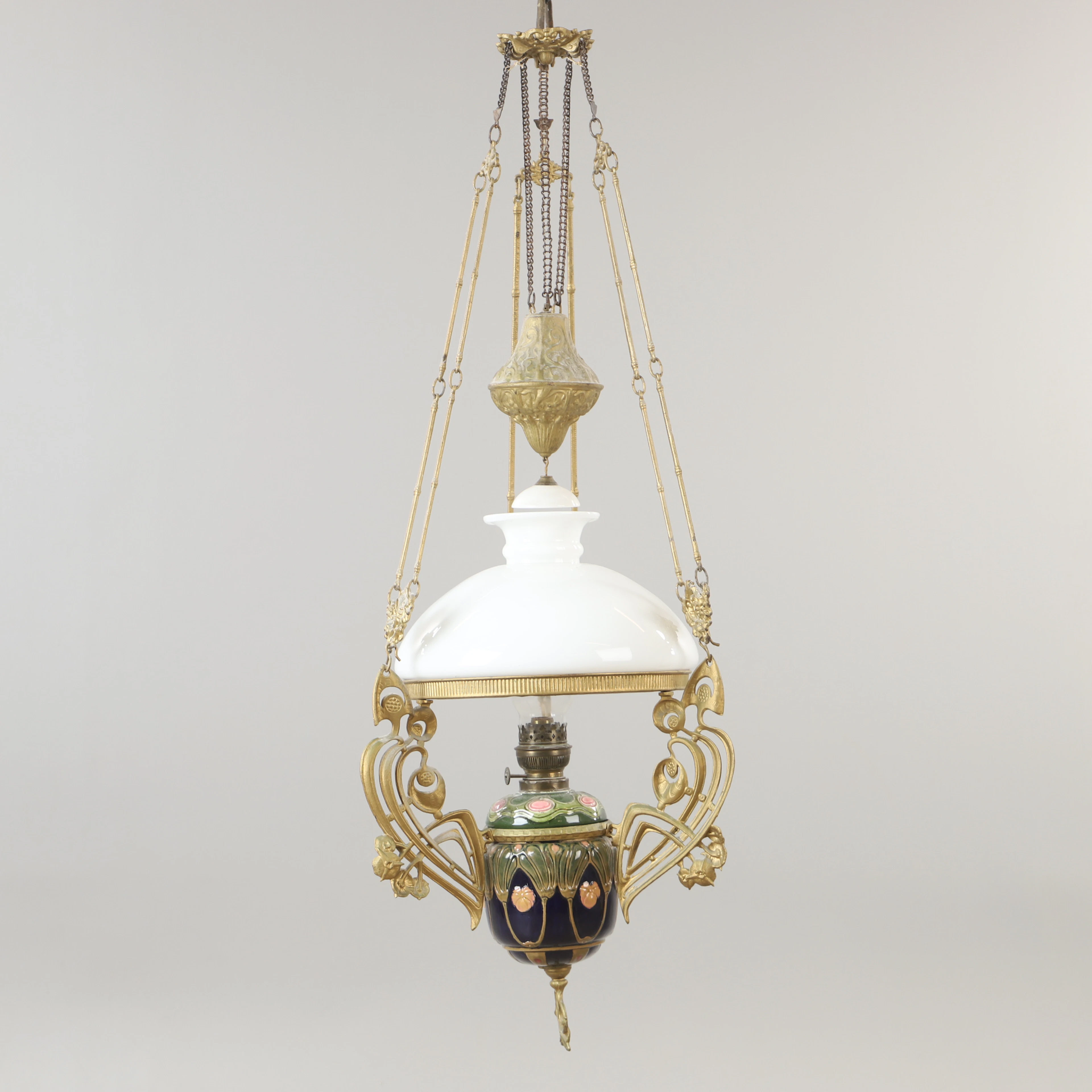 TAKFOTOGENLAMPA, majolika, jugend.