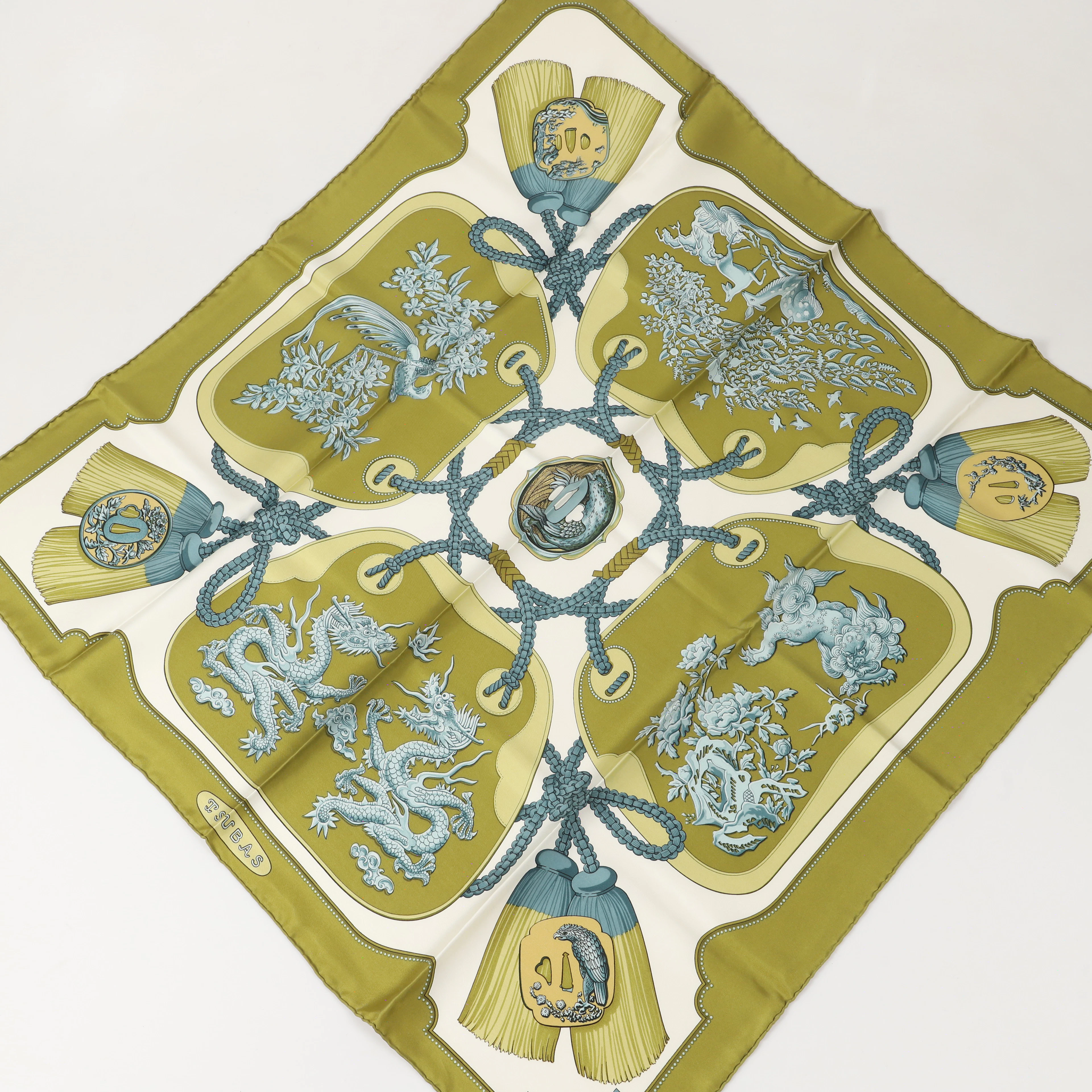 HERMÈS. Scarf, "Tsubas", siden, design Christiane Vauzelles 1971, Paris.