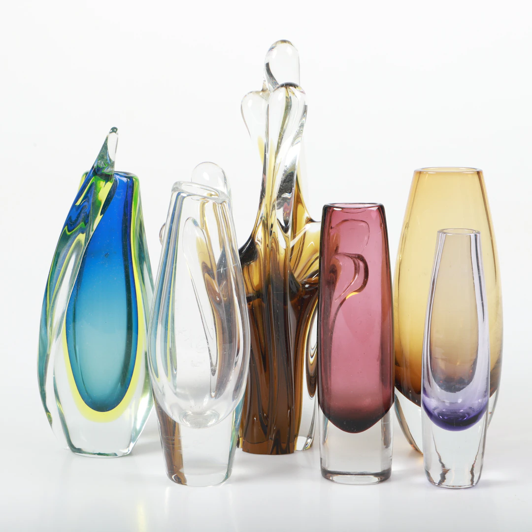 VASER, 6 stycken, färgat glas, 1900-tal.