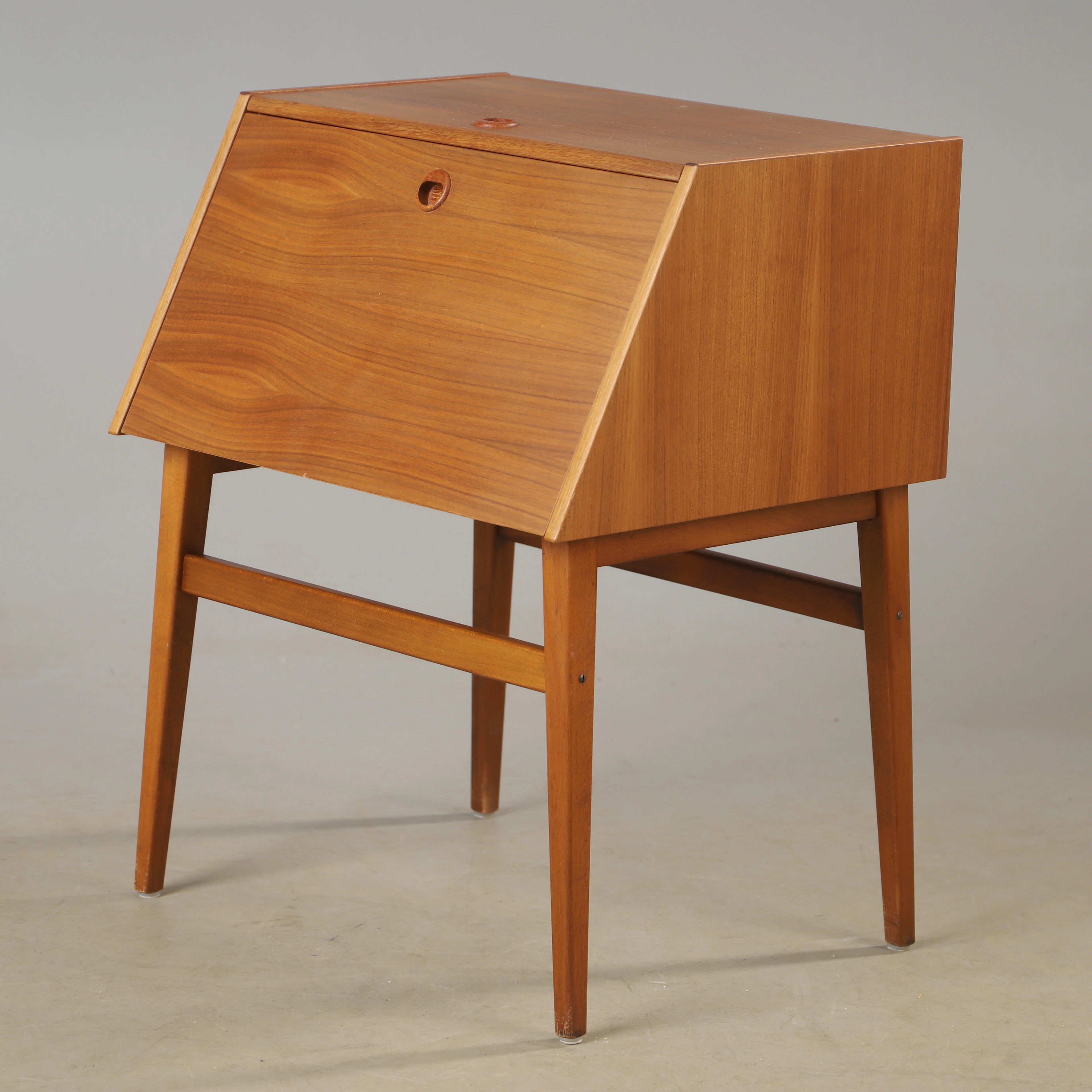 BESTICKSCHATULL MED BESTICK, valnöt, Stig-Bolaget, Malmö, 1950-/1960-tal.