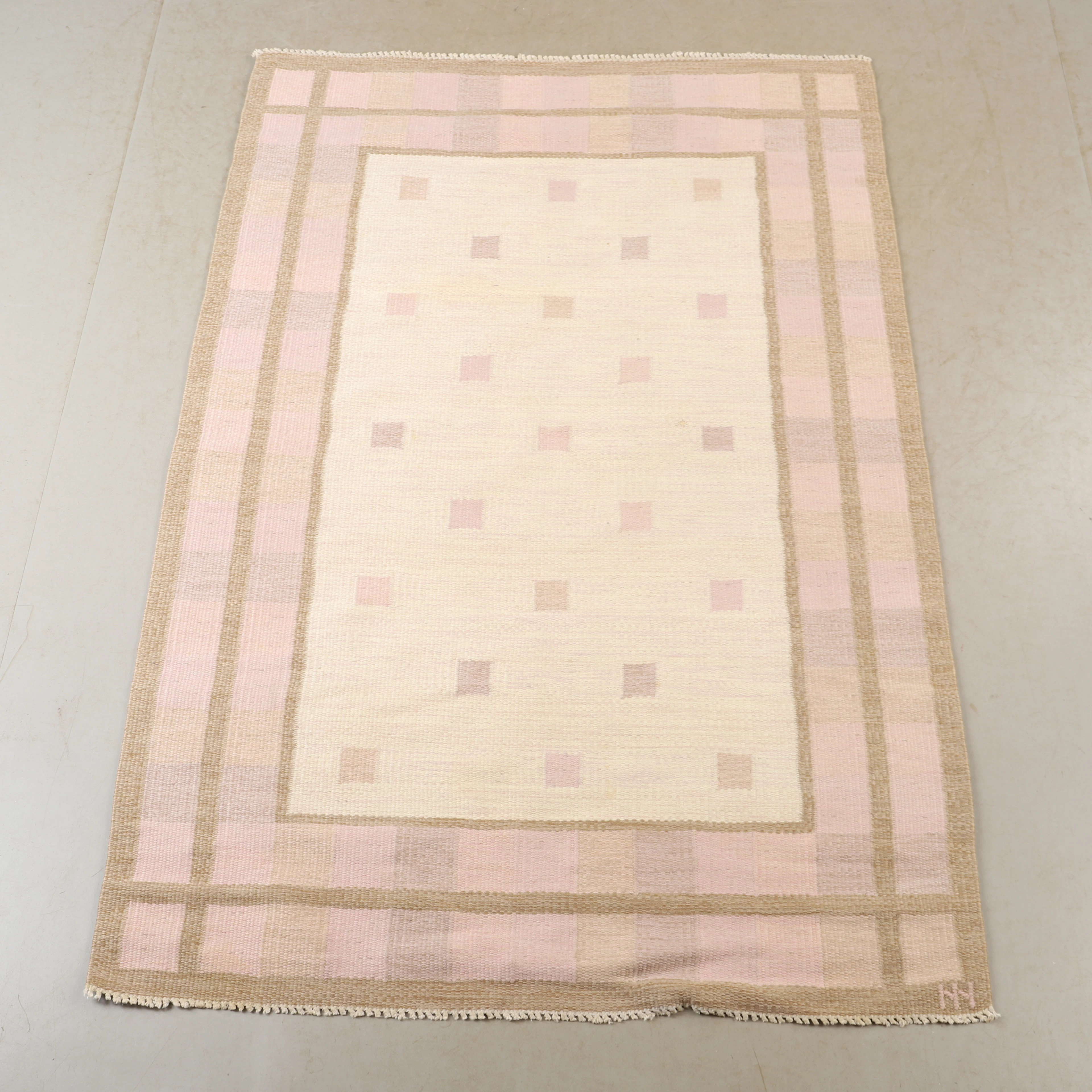 MATTA, rölakan, 205 x 137 cm.