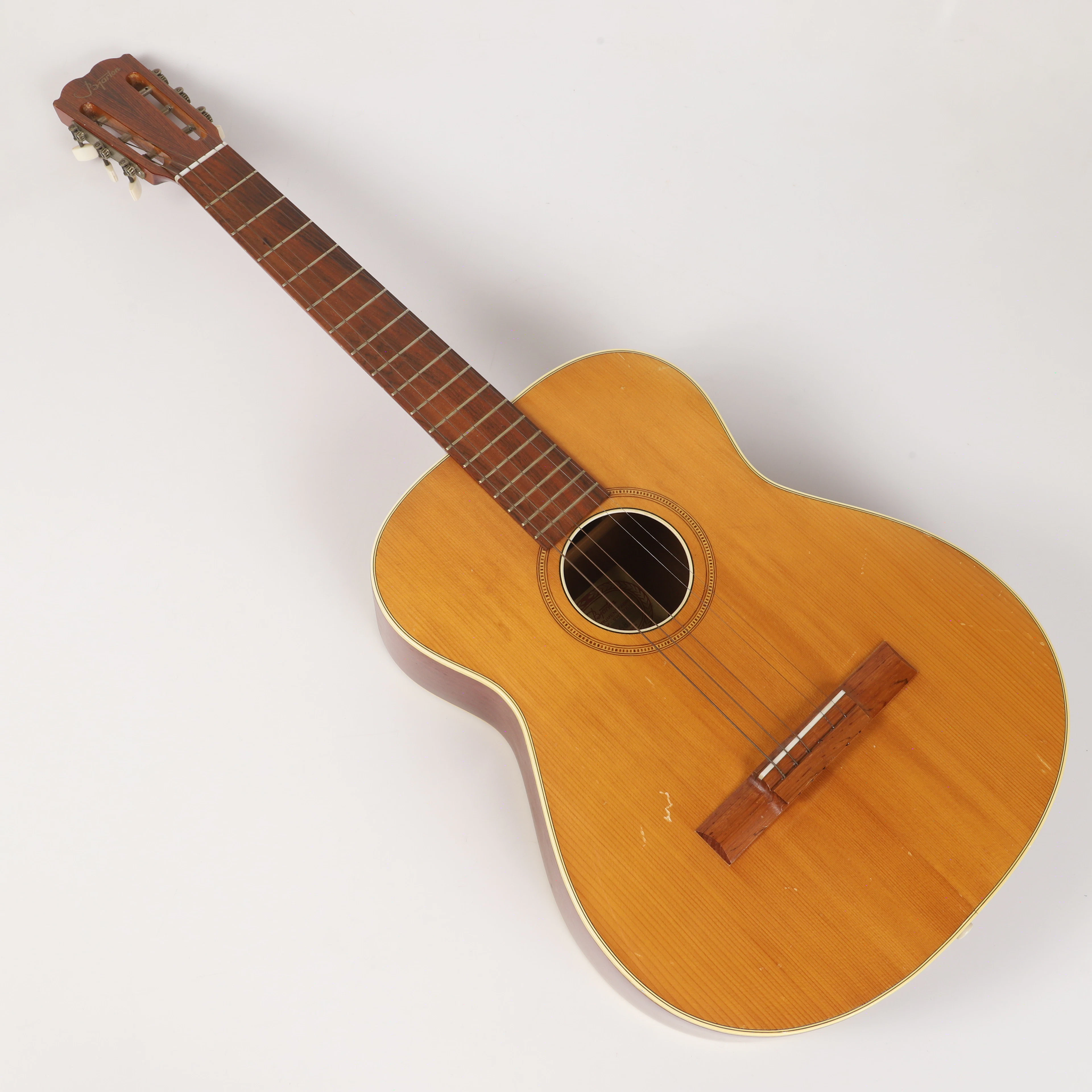 GITARR, akustisk, Bjärton Musikinstrumentfabrik, Bjärnum.