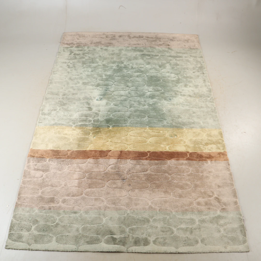 MATTA, "Ogee ocean", handtuftad, Designers Guild, 303 x 200 cm.