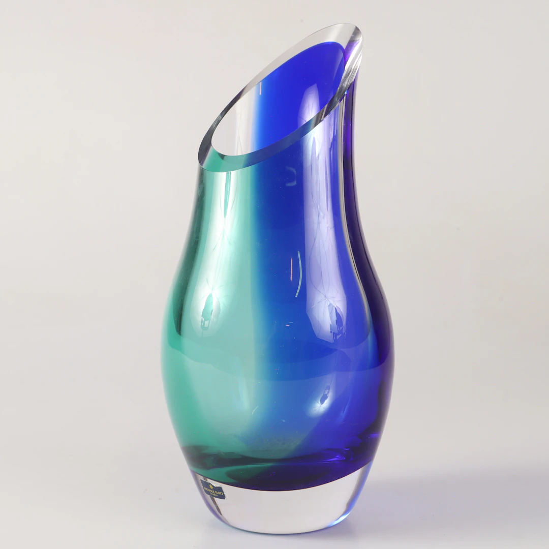 LARS SESTERVIK. Vas, Glas, Steninge Slott 2004, Lindshammar.