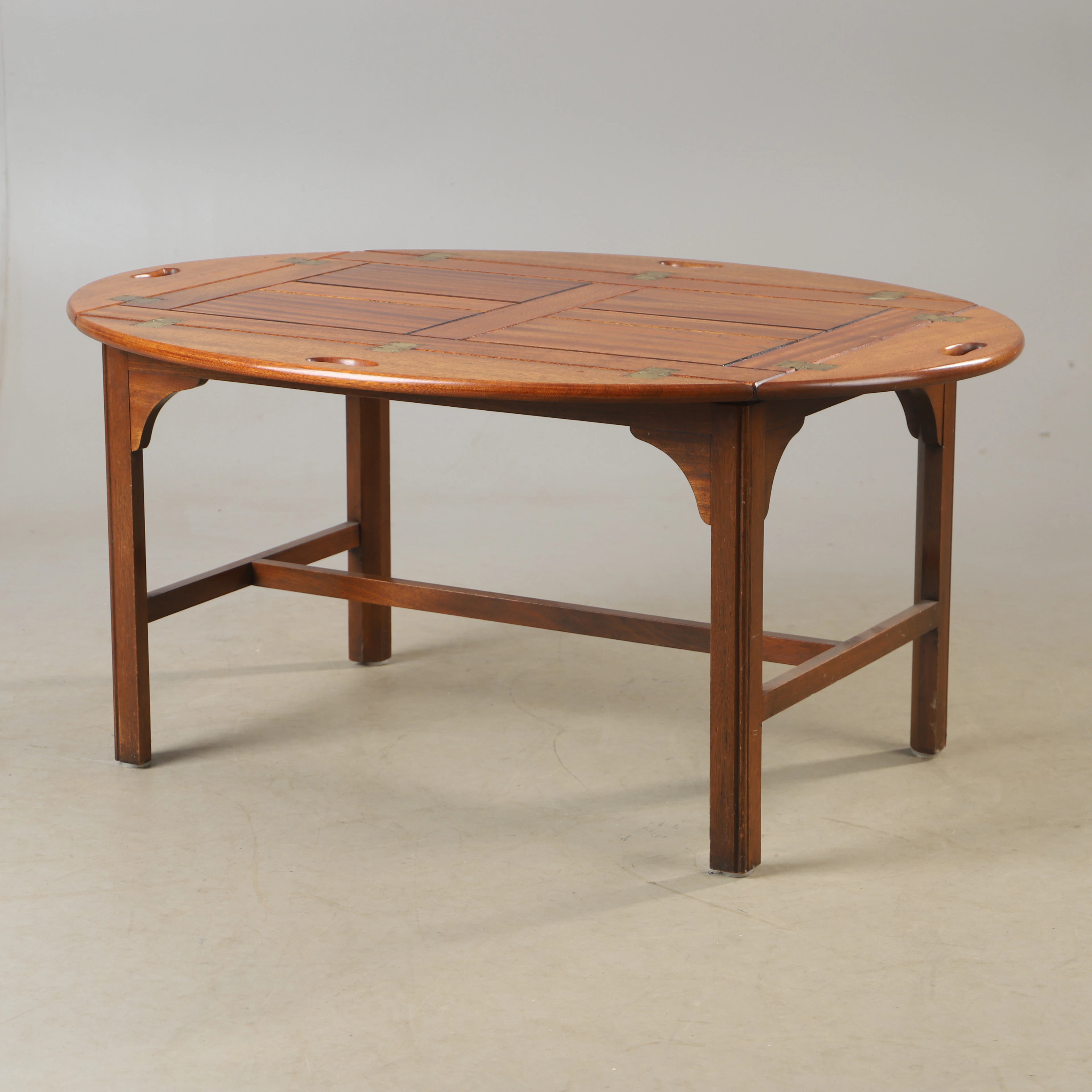 SOFFBORD, s. k. butlers tray, mahogny, engelsk stil.