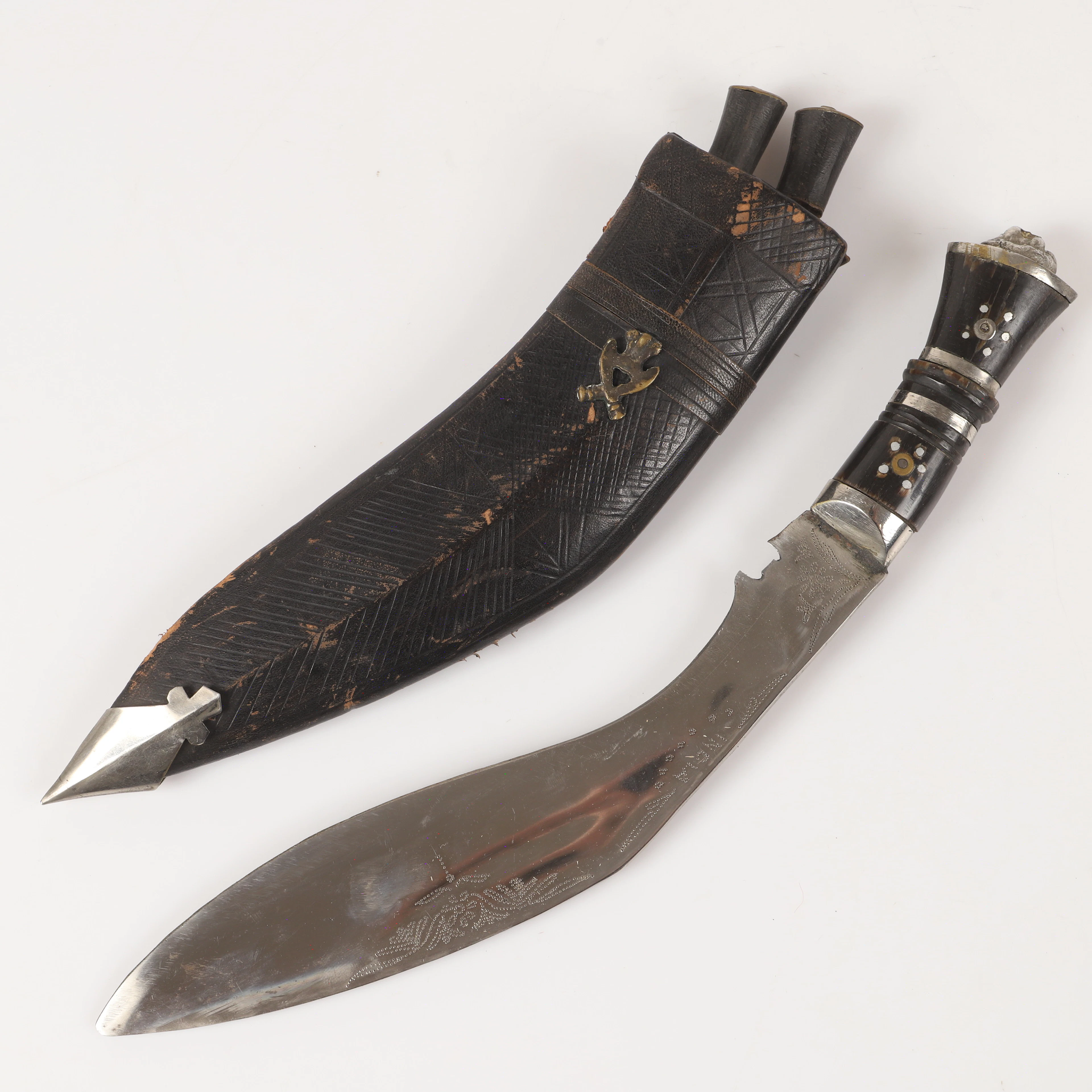 KNIV, Kurki, Indien.