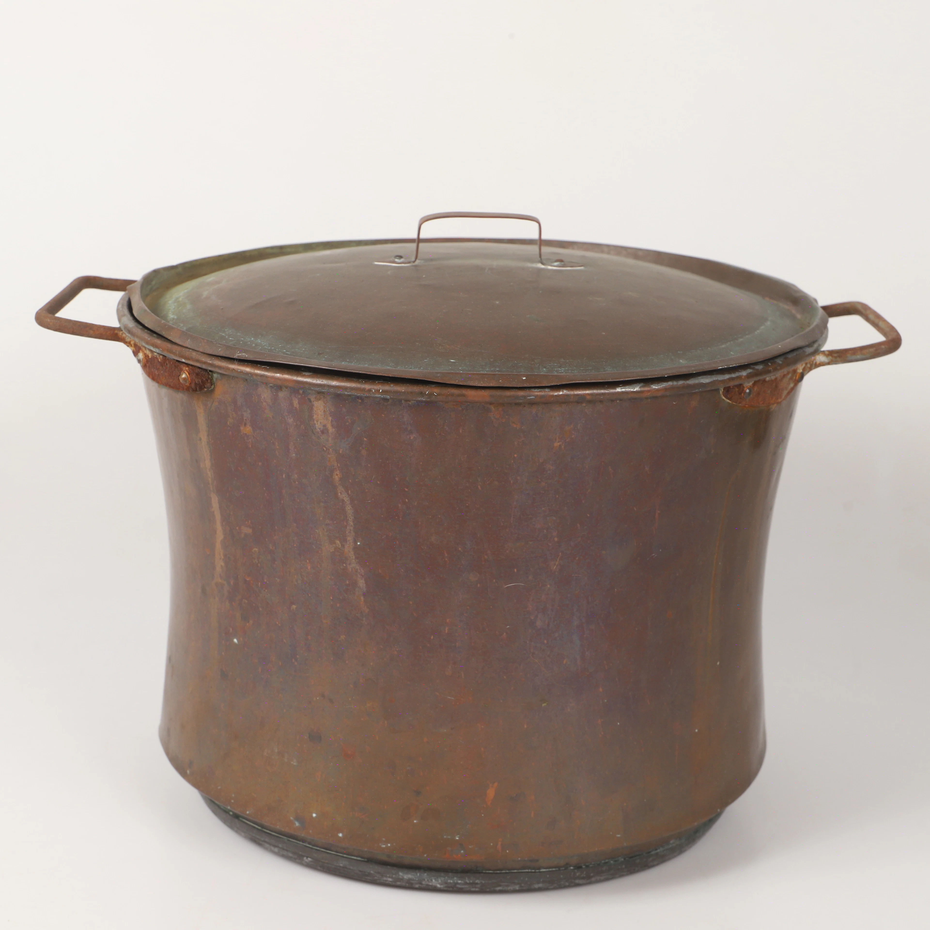 GRYTA MED LOCK, koppar, 1800/1900-tal.