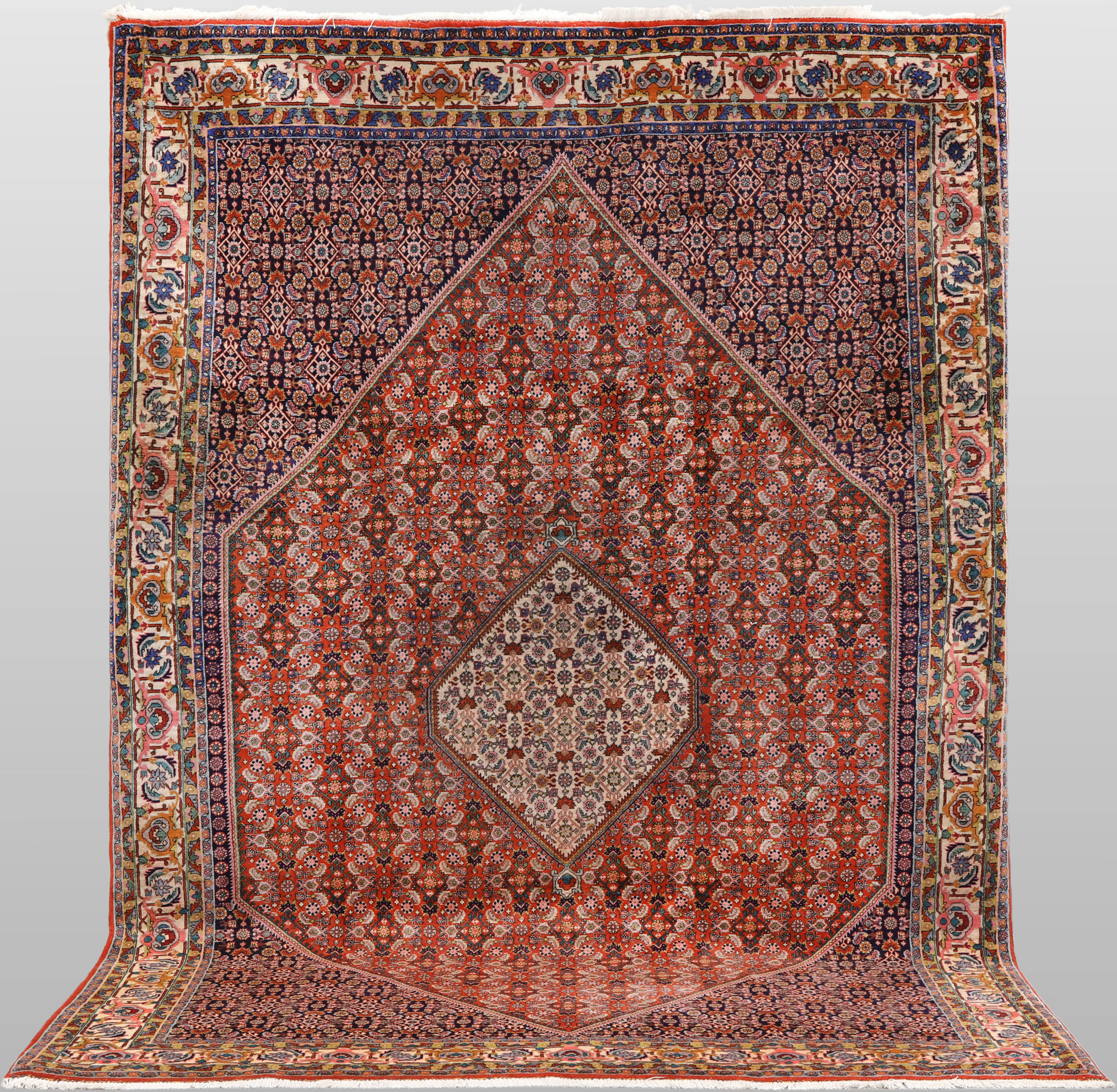 MATTA, "Äldre Bidjar", 324 x 200 cm.
