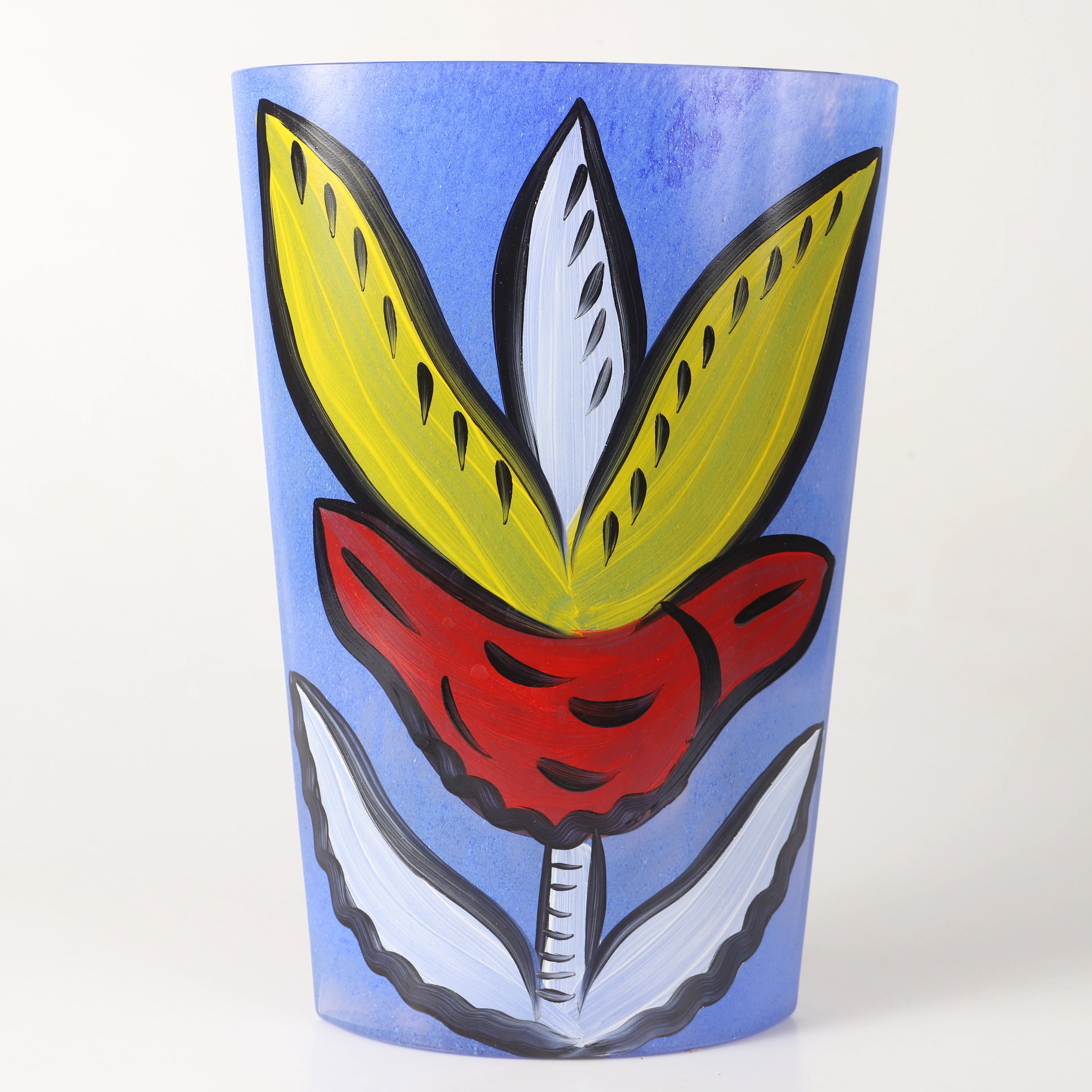 ULRICA HYDMAN-VALLIEN. Vas, "Moon-flower", konstglas, Kosta Boda, etikettmärkt.