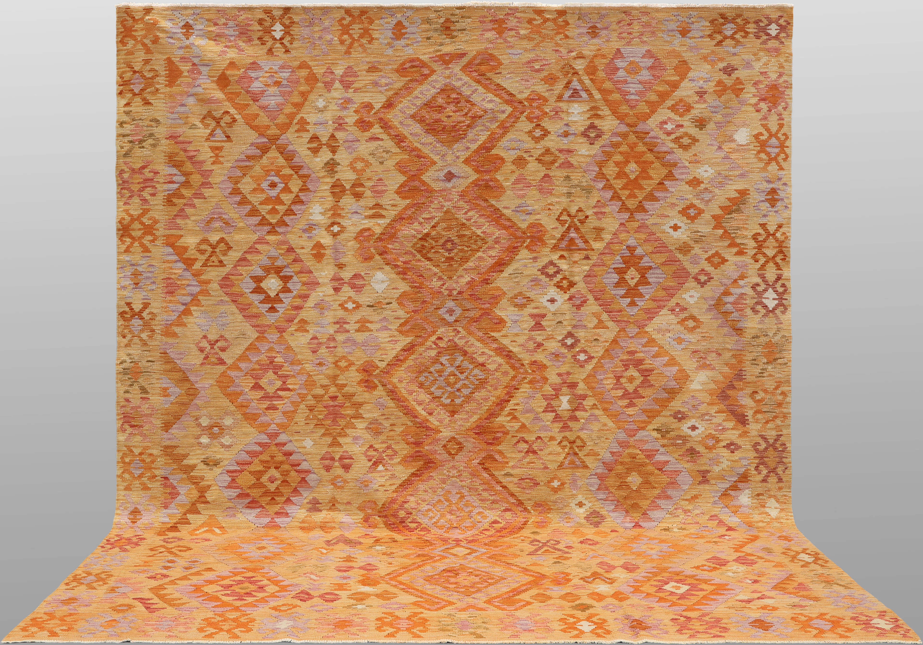 MATTA, "Kelim", 299 x 247 cm.