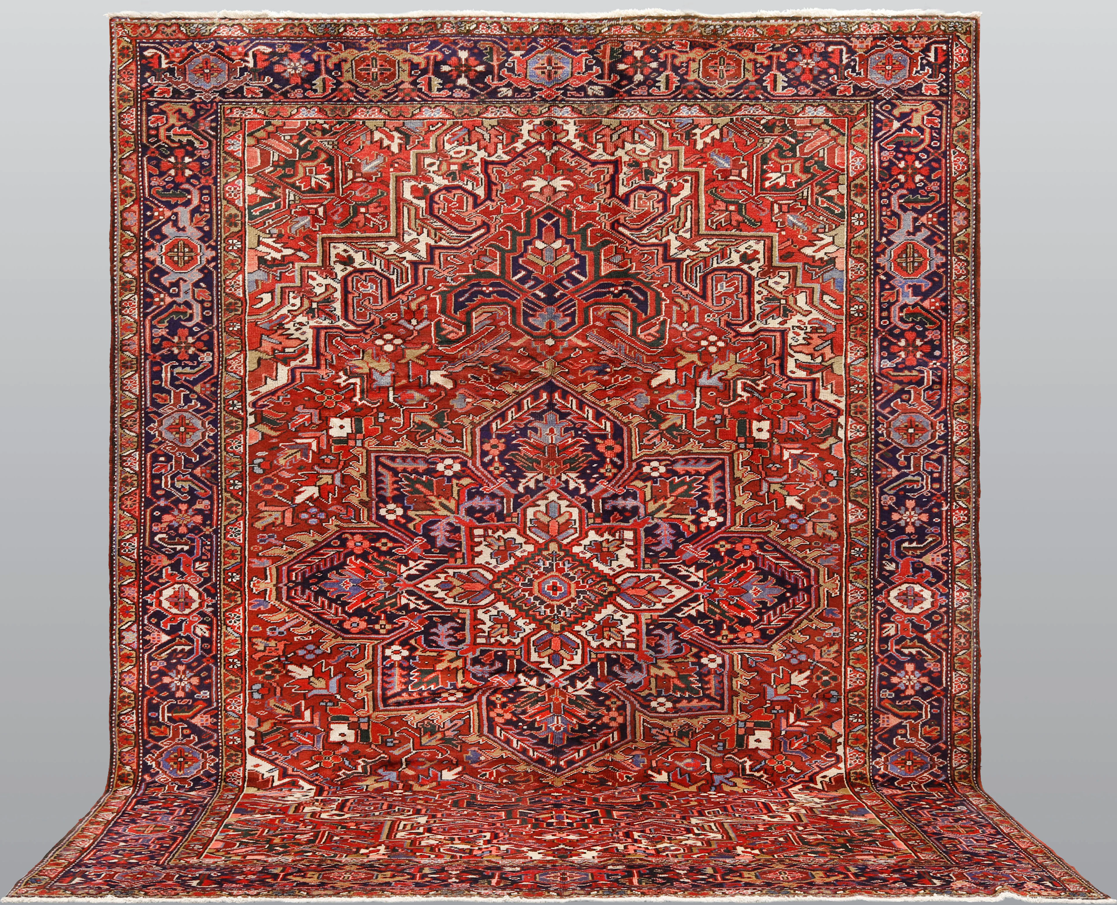 MATTA, "Heriz", semiantik, 355 x 274 cm.