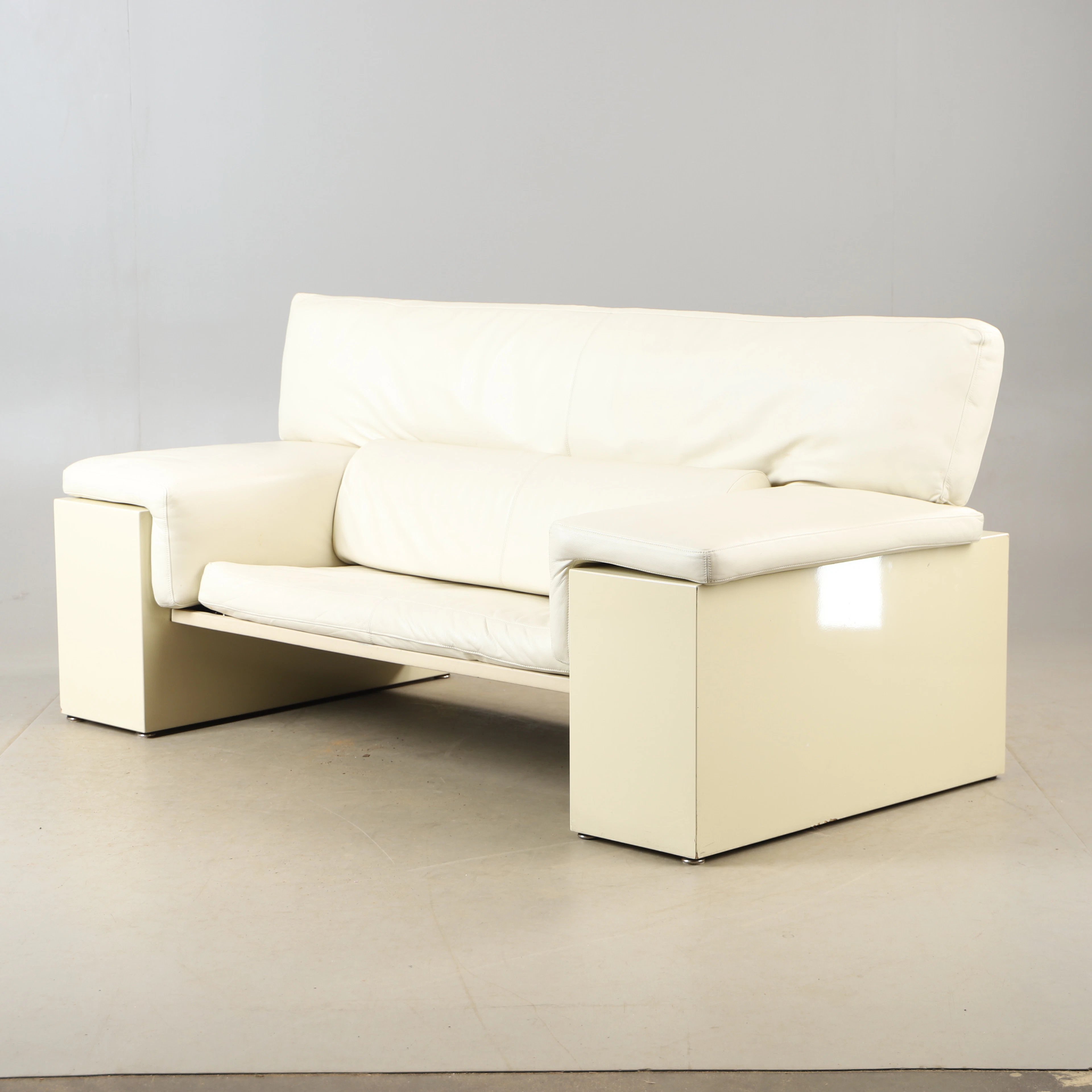 CINI BOERI. Soffa, 2 sits, ”Le Brigadier”, Gavina, Italien.
