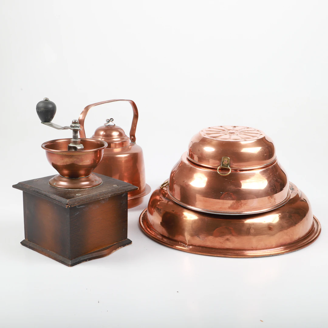 KAFFEKANNA, BAKFORMAR M.M., 5 delar, koppar, 1900-tal.