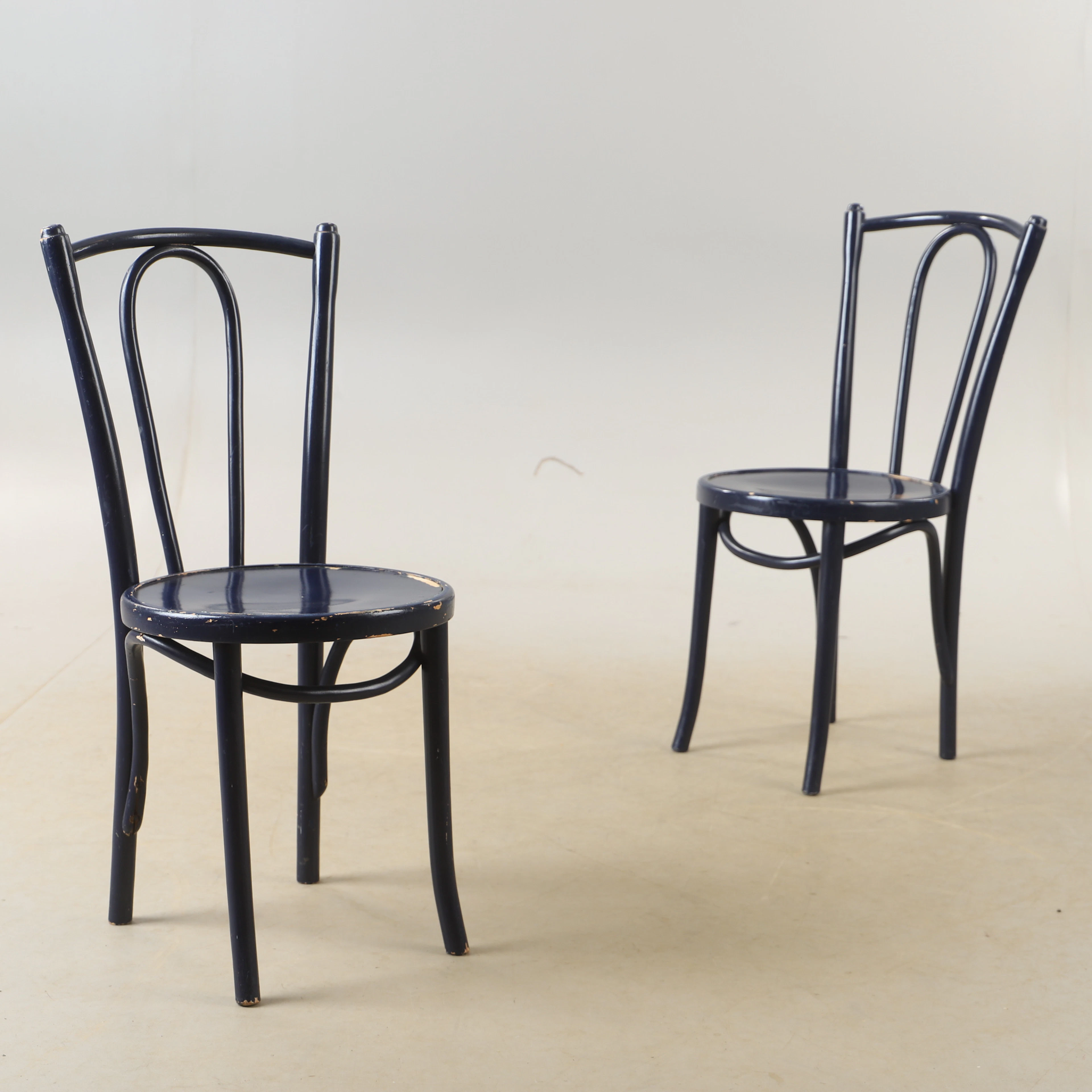 STOLAR, 1 par, målade, 1900-tal.
