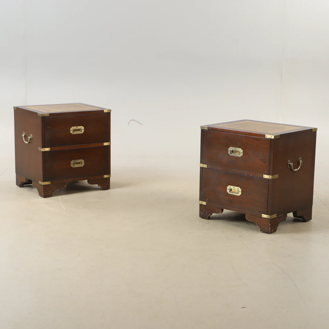 SÄNGBORD, 1 par, mahogny, engelsk stil.