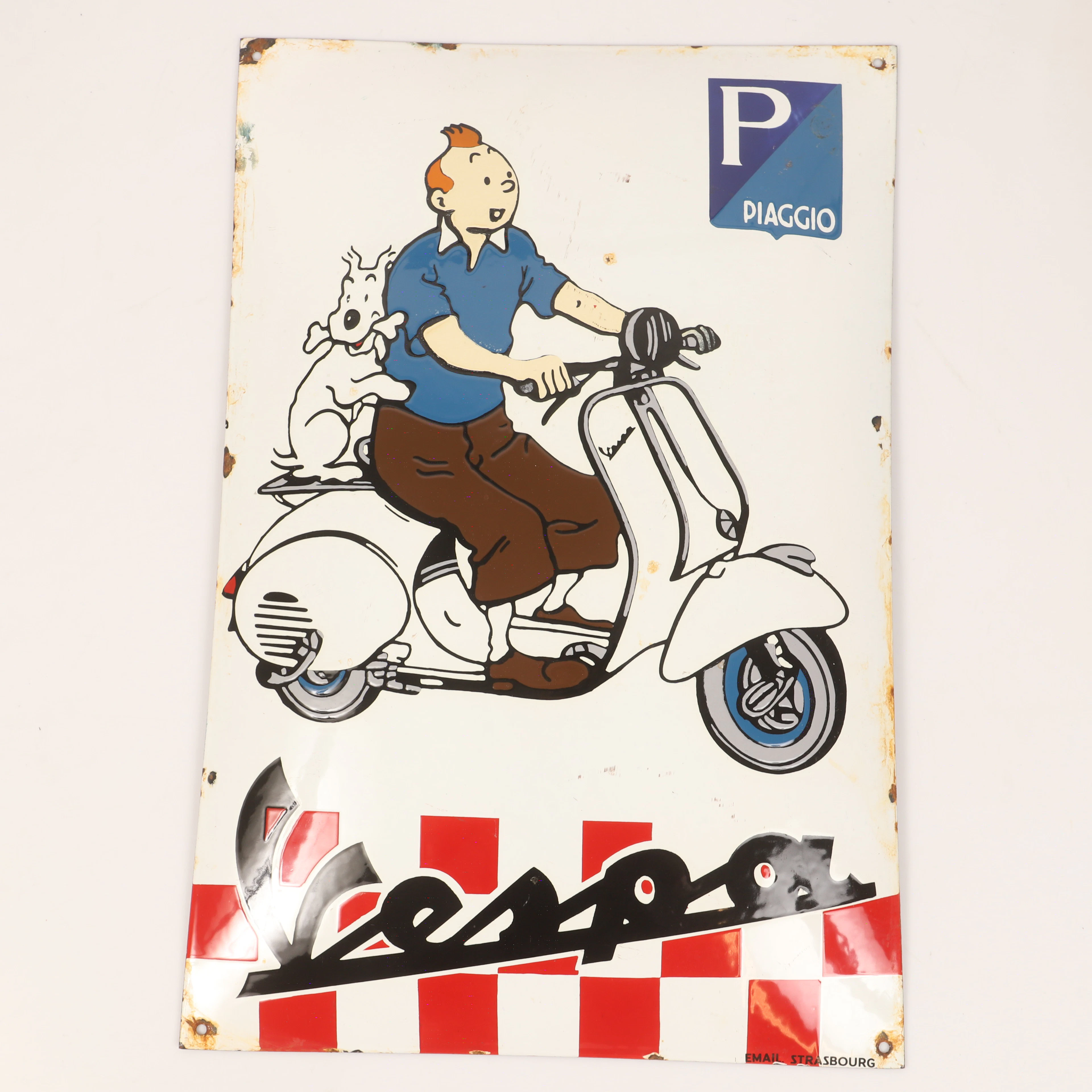 SKYLT, emaljerad plåt med Tintin och Milou, Vespa, Piaggio.