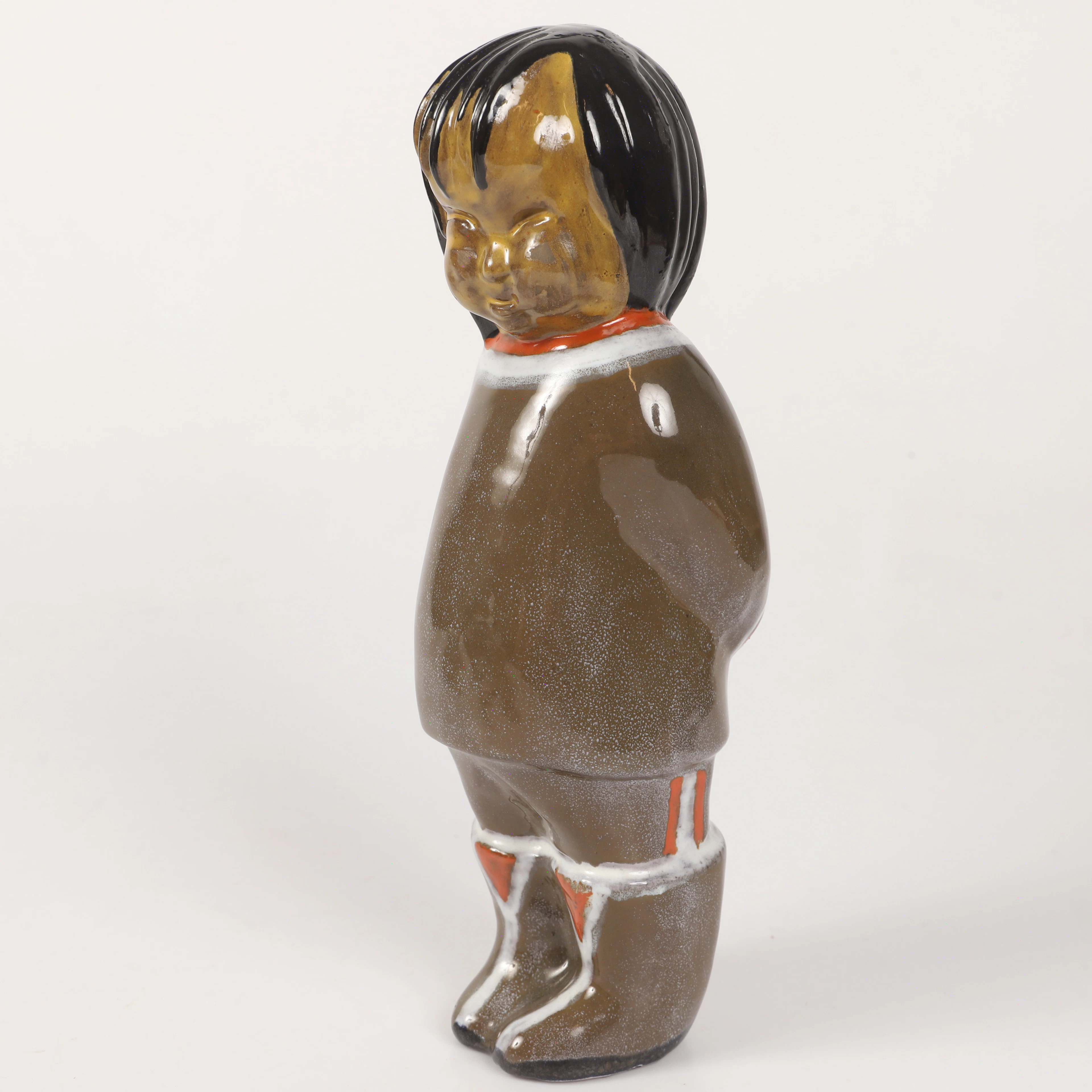 VICKE LINDSTRAND. Figurin, "Eskimå", glaserat stengods, Upsala-Ekeby
