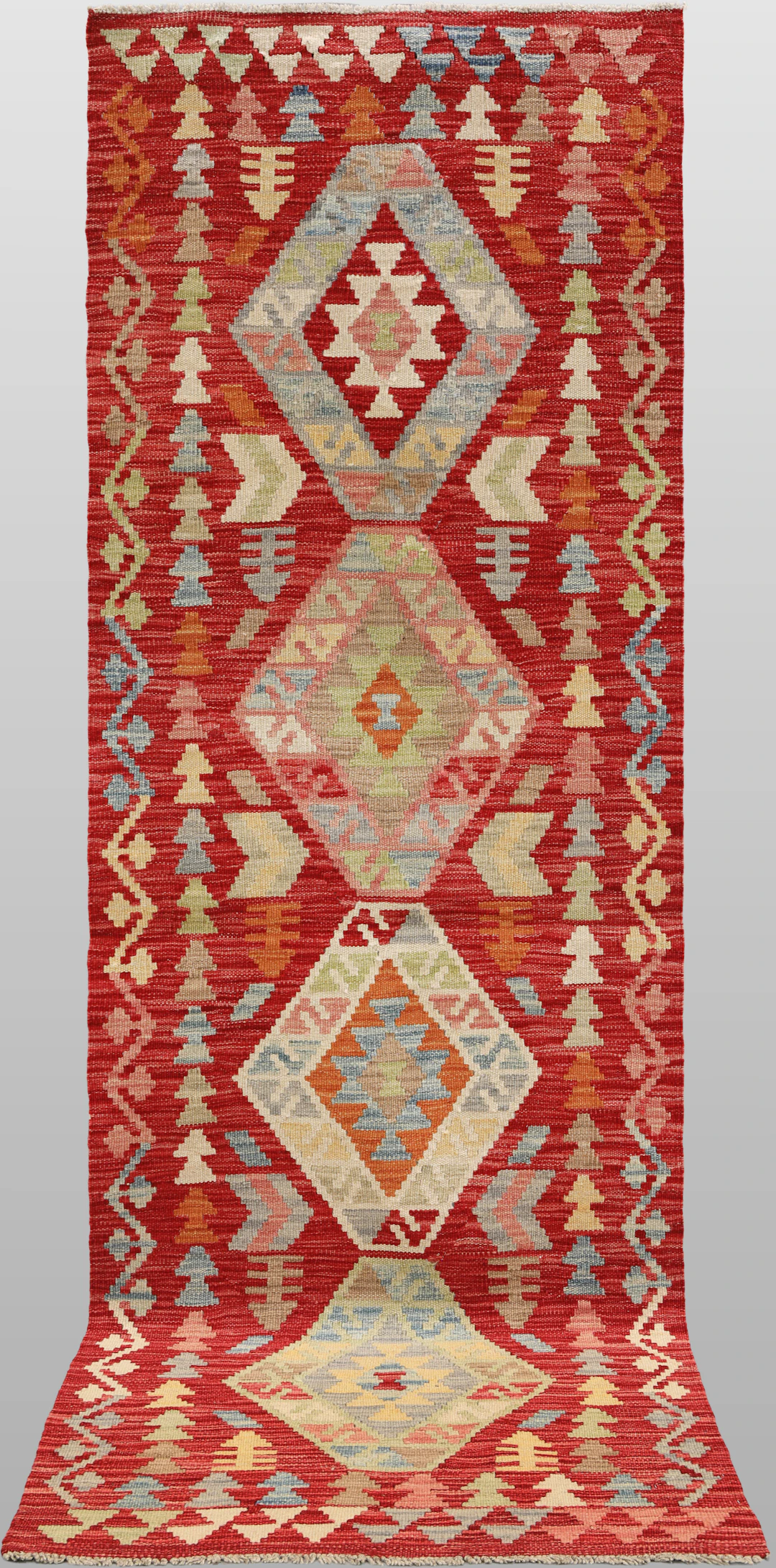 MATTA, "Kelim", galleri, 235 x 75cm.