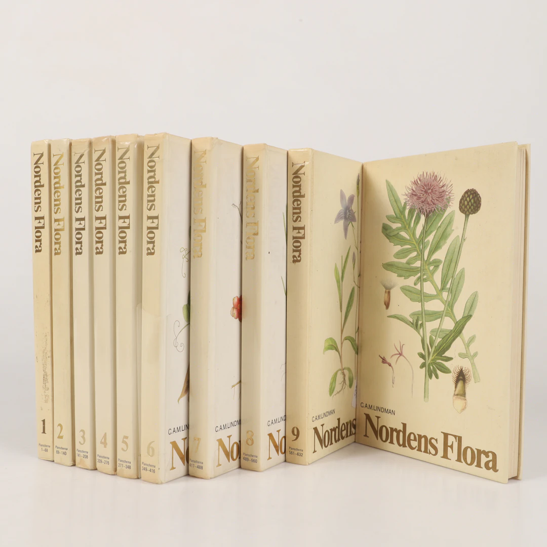 BÖCKER, 10 band, Nordens Flora, Wahlström & Widstrand.