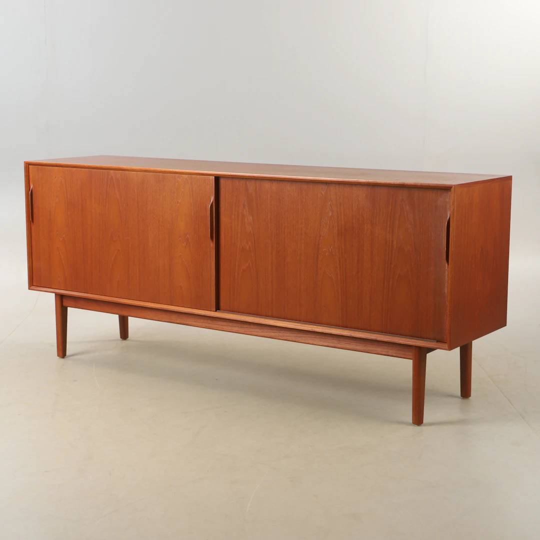 KARL-ERIK EKSELIUS. Sideboard, teak, JOC, Vetlanda, 1900-talets mitt.