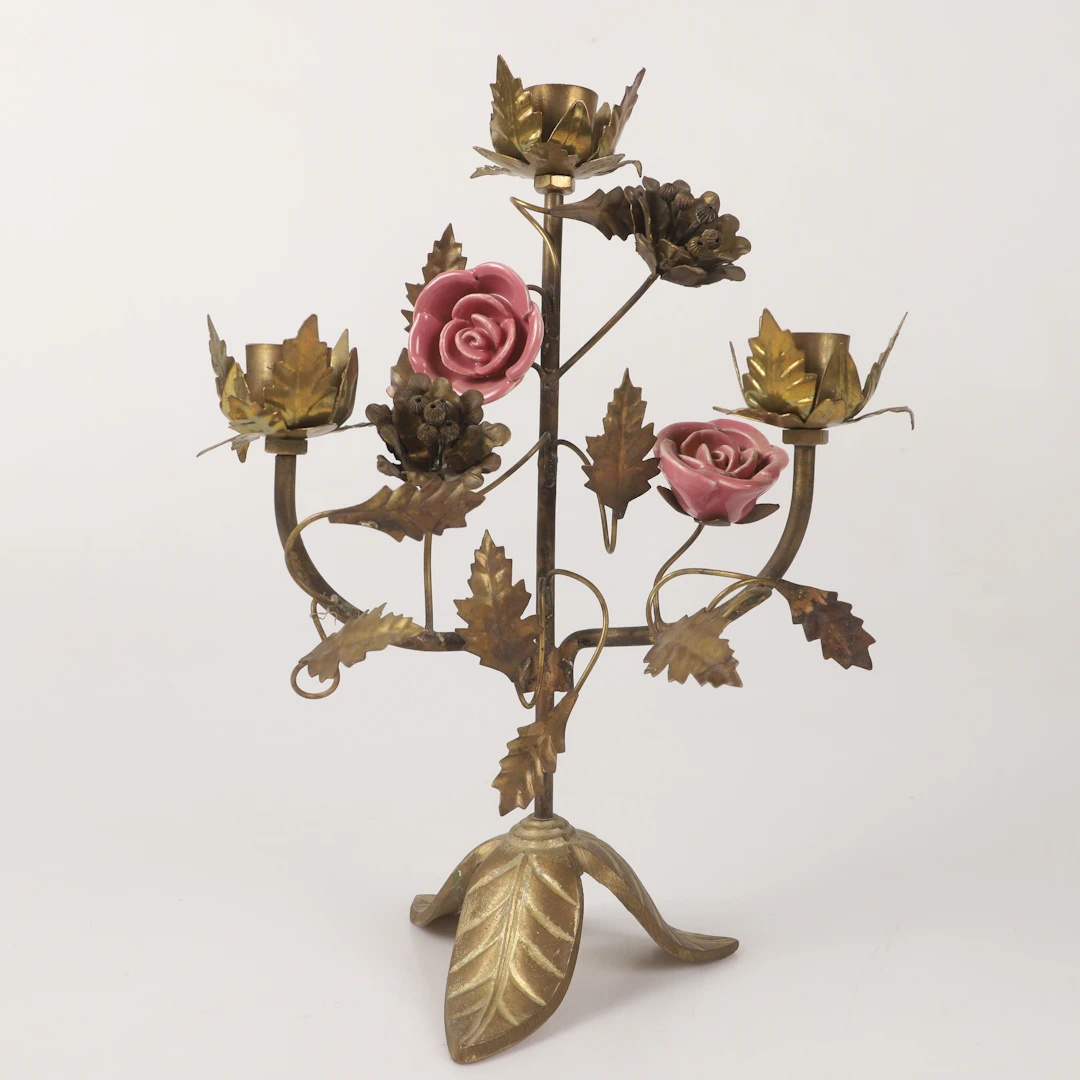 LJUSSTAKE, mässing/porslin, 1900-tal.