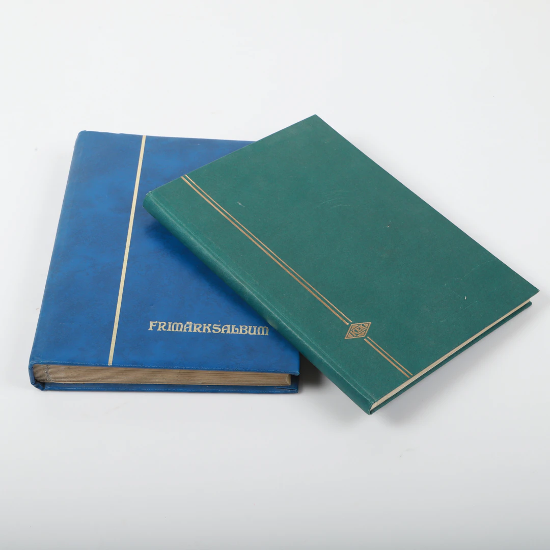 FRIMÄRKEN, 2 album, mestadels stämplade, sent 1800-tal-1970-tal.