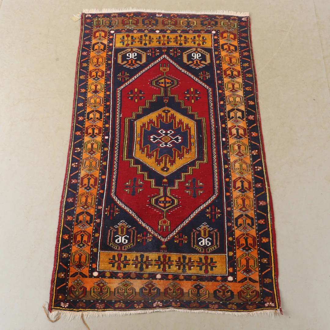MATTA, "Yahyal", 186 x 106 cm.