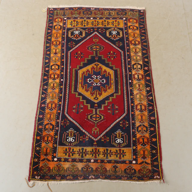 MATTA, "Yahyal", 186 x 106 cm.