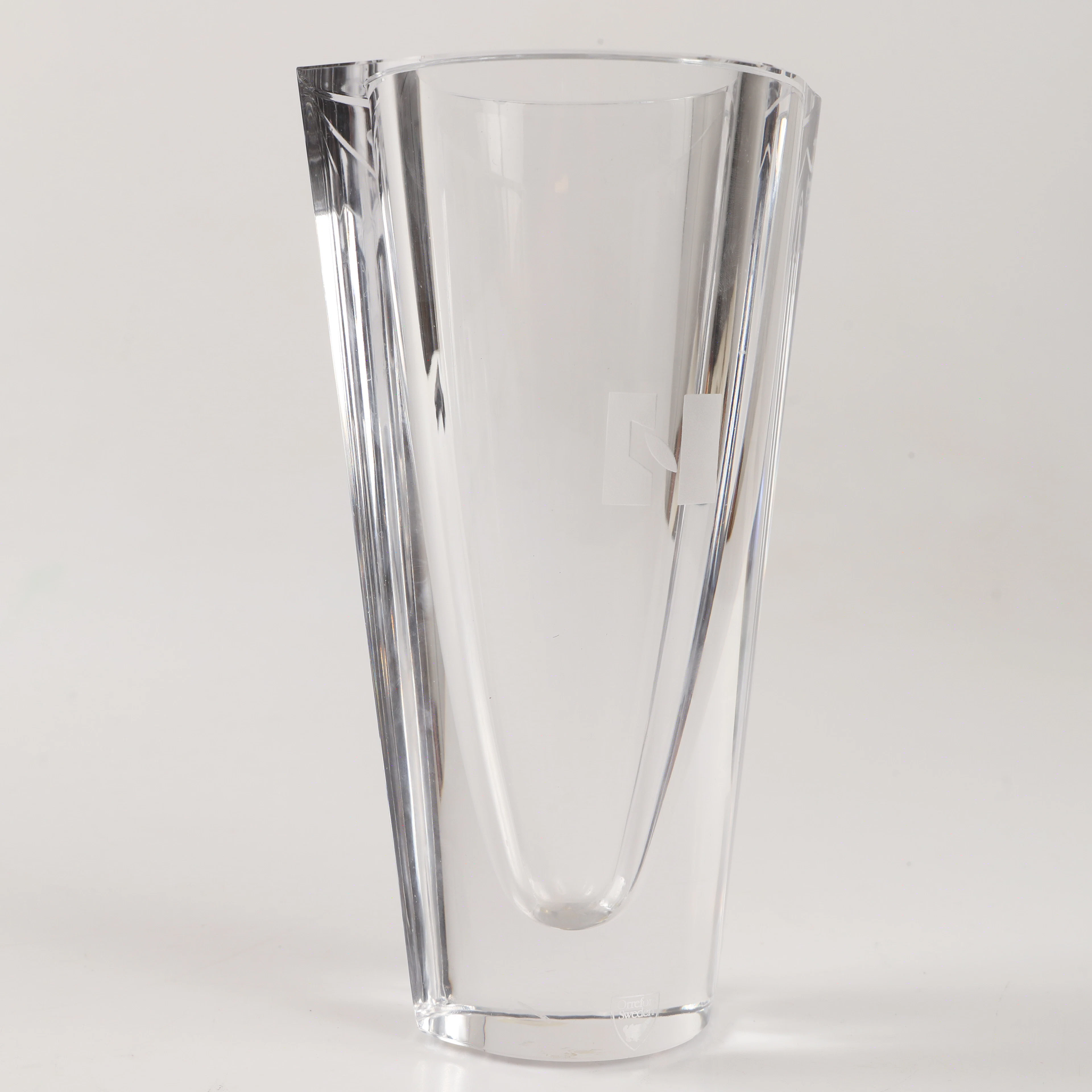 JAN JOHANSSON. Vas, konstglas, Orrefors, signerad.