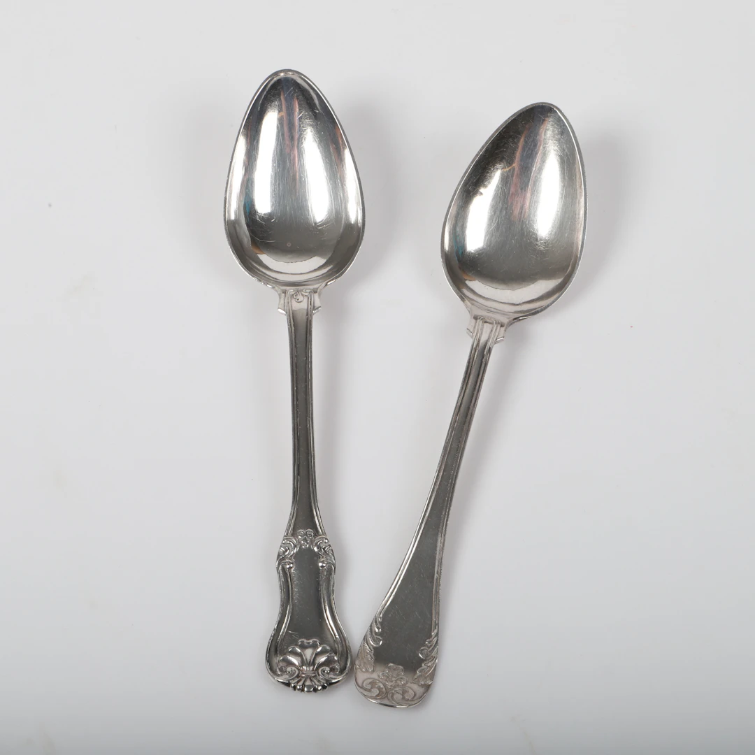 MATSKEDAR, 2 stycken, "Olga" samt "Franska Liljan", silver, 1865-1898.