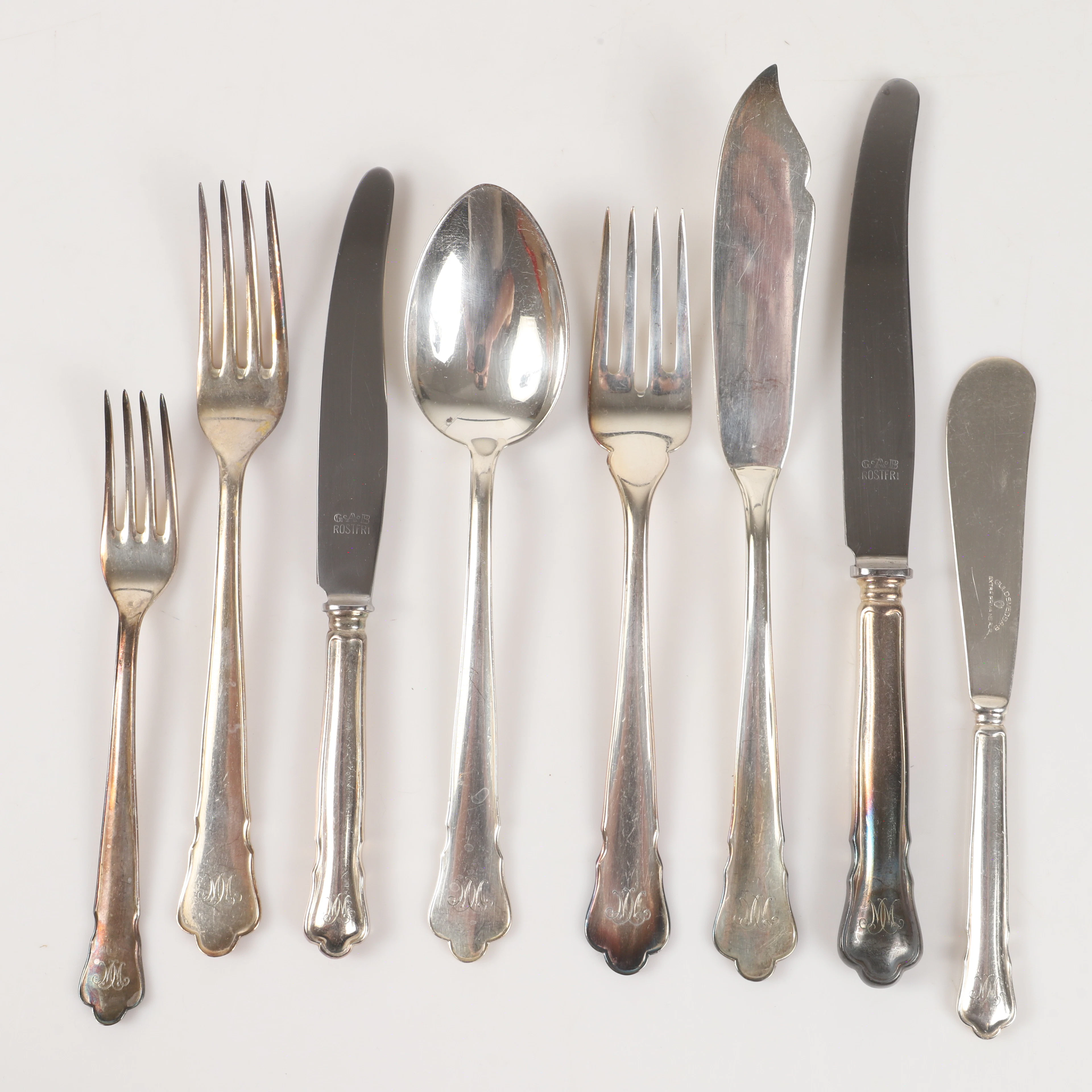 BESTICKUPPSÄTTNING, 93 delar, "Chippendale", nysilver.