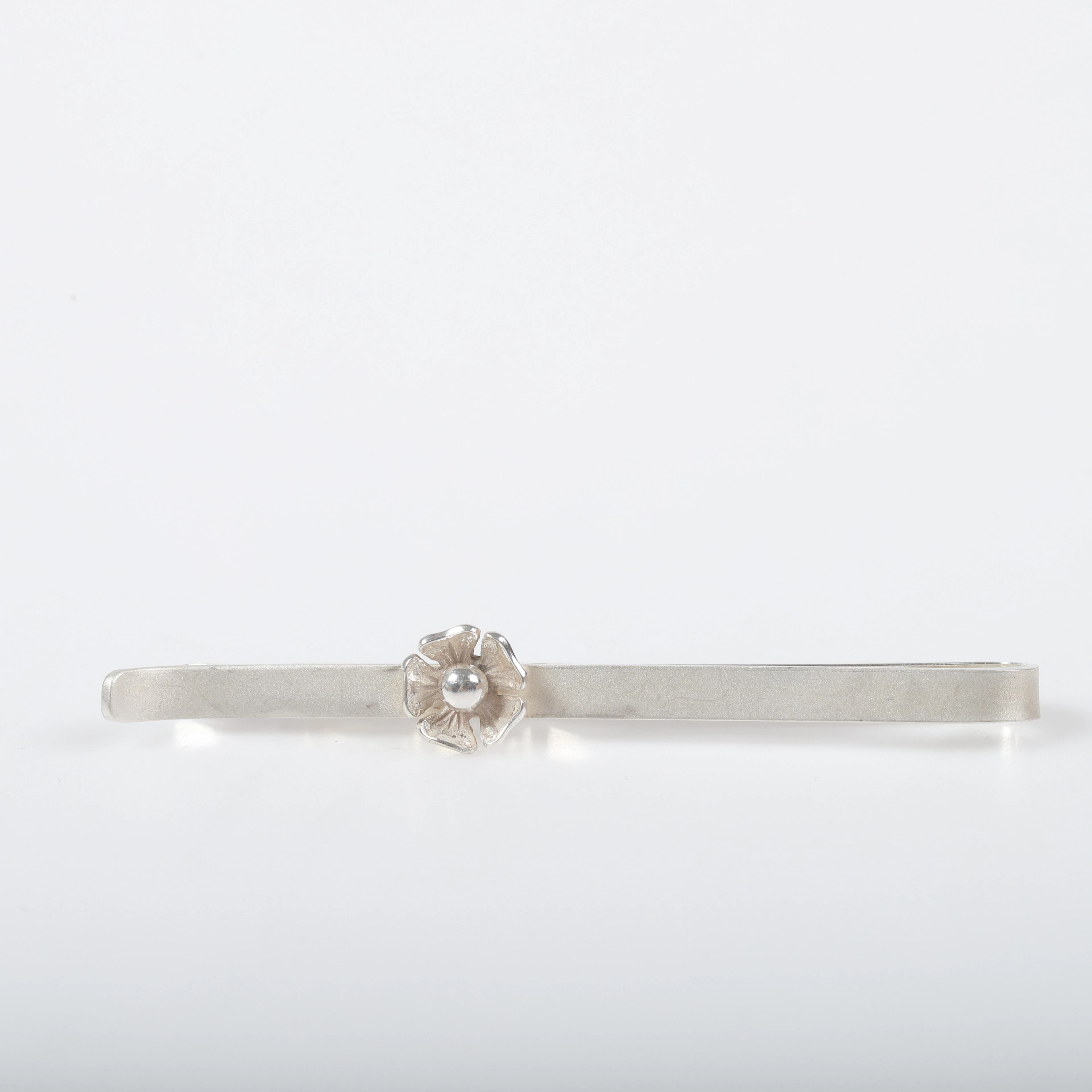 THERESIA HVORSLEV. Slipsnål, sterlingsilver, Silverknappen, Lidköping.