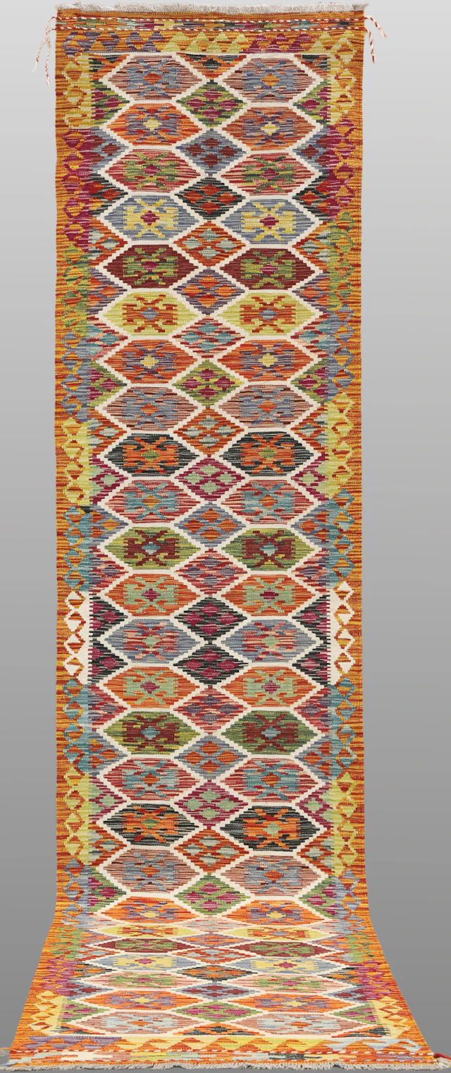 MATTA, "Kelim", galleri, 374 x 80cm.