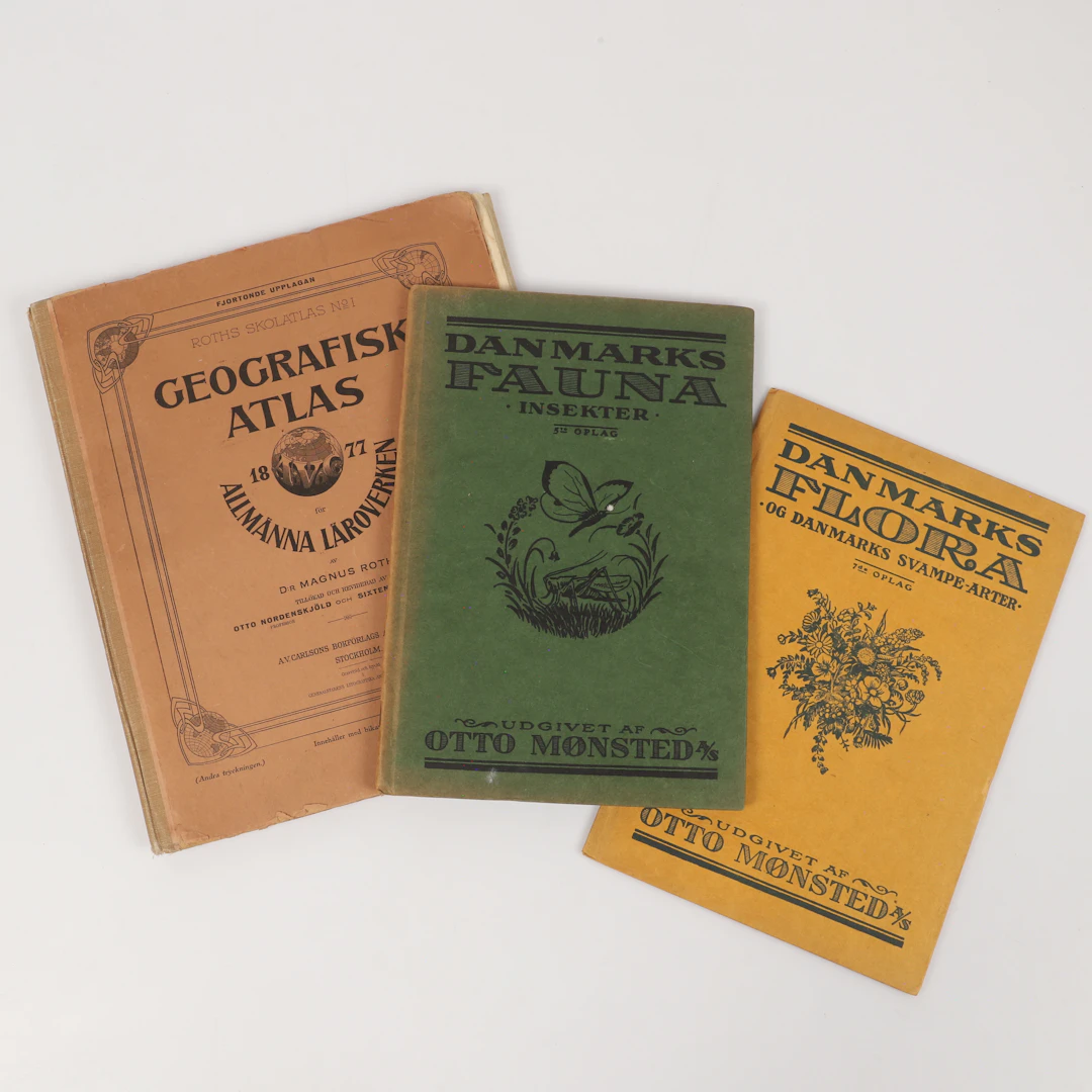 BÖCKER, 3 stycken, "Danmarks Fauna" och "Roths skolatlas".
